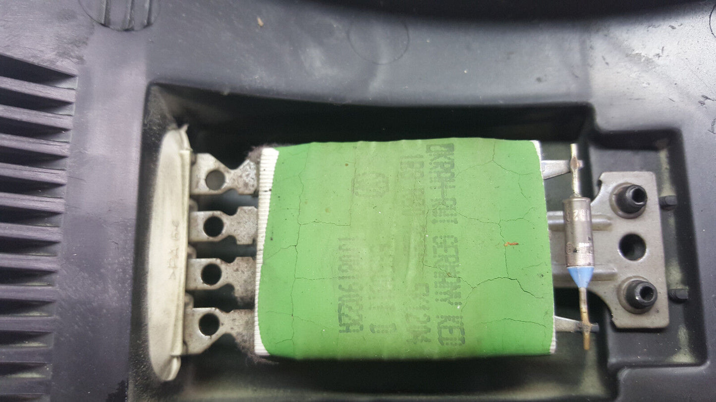01-10 Volkswagen Beetle AC Ventilateur Résistance 1J0819022A