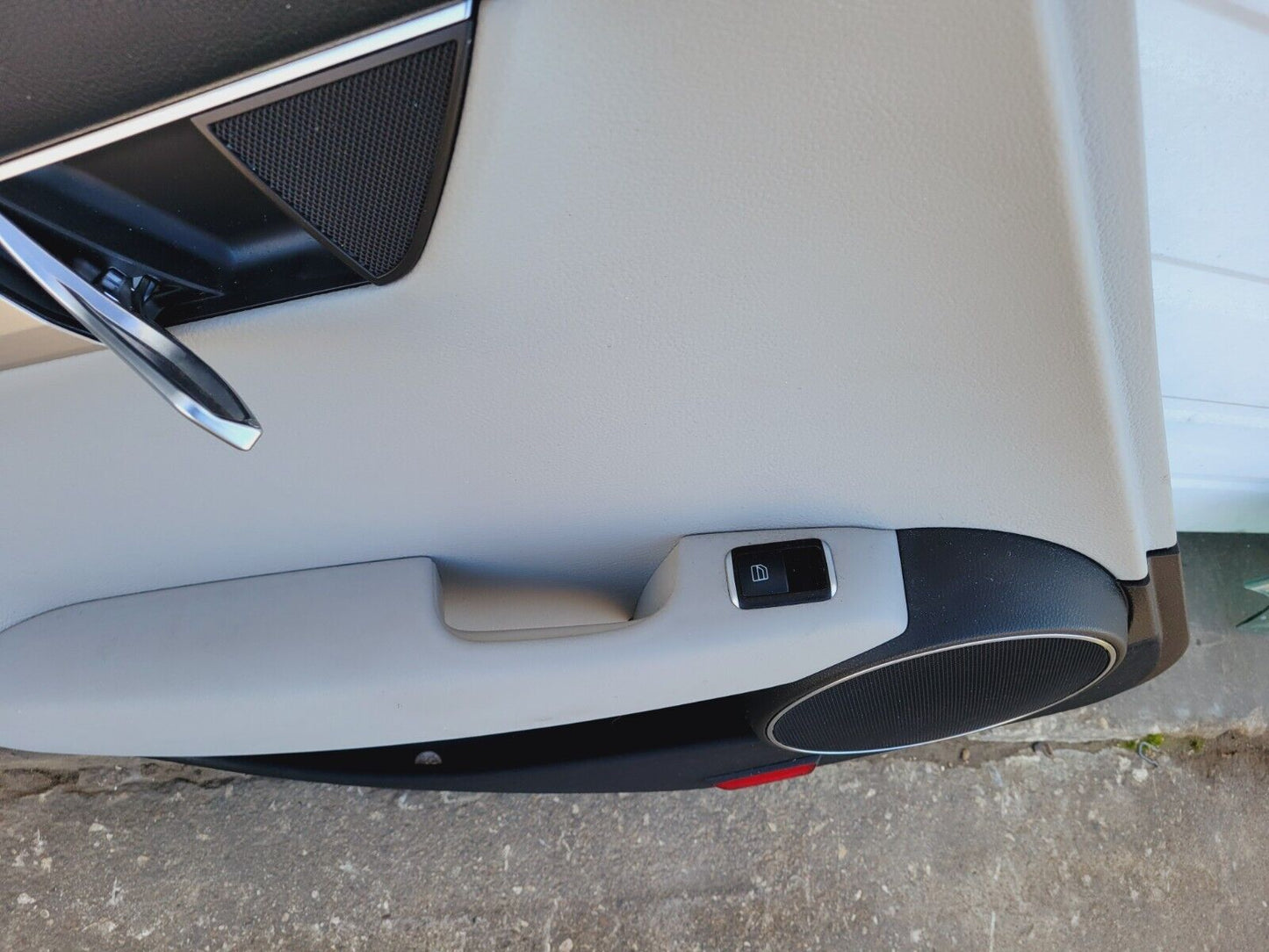 2012-2014 Mercedes C250 C350 Left Rear Interior Door Panel OEM A2047302922