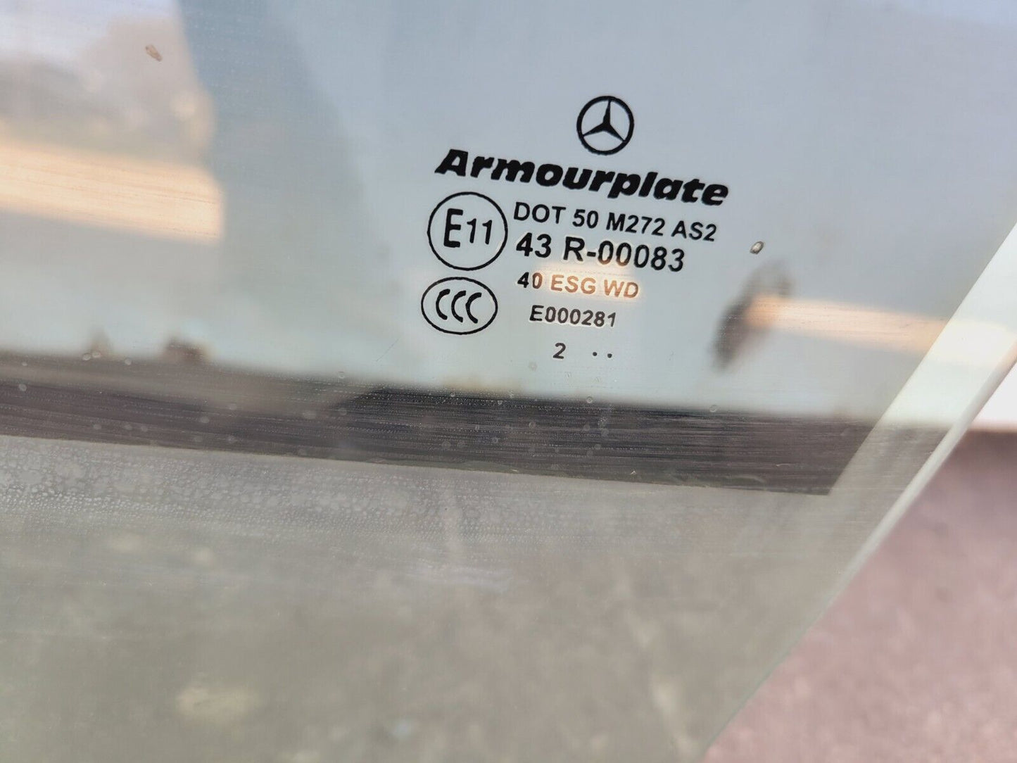 2012-2014 Mercedes C250 C350 Left Front Driver Door Window Glass OEM 43R-00083