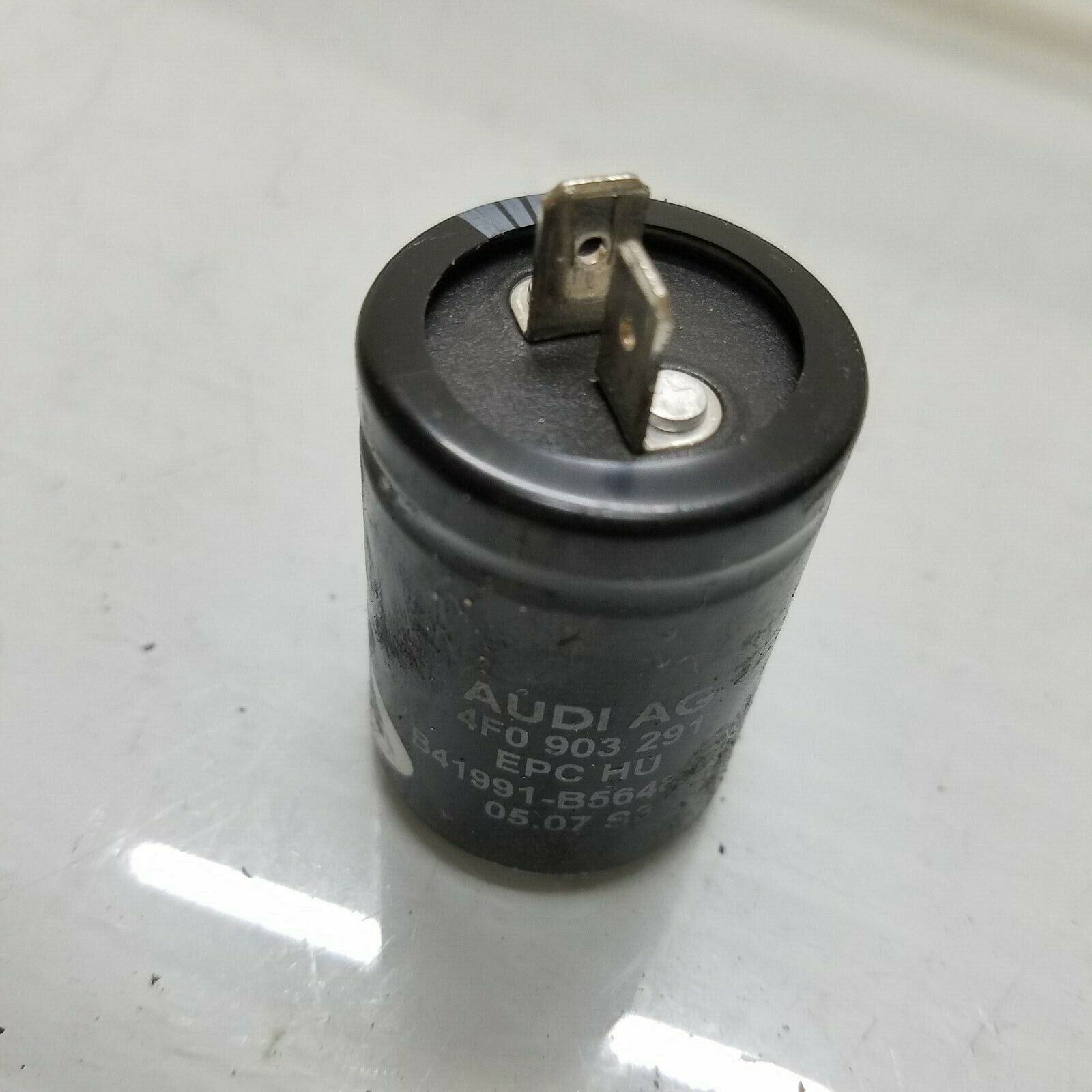 2008-2009 Audi Tt Coupe Ignition Capacitor Suppression Condenser Oem