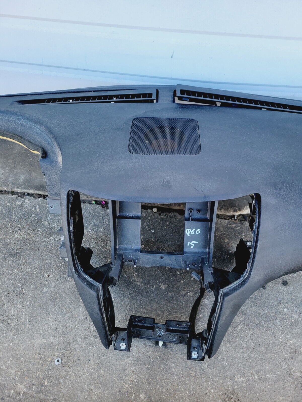 2014-2015 Infiniti Q60 Dashboard No Shipping