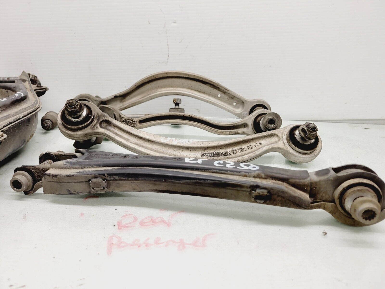 2012-2014 Mercedes C250 C350 RWD Right Rear Lower Control Arm Set of 6 OEM