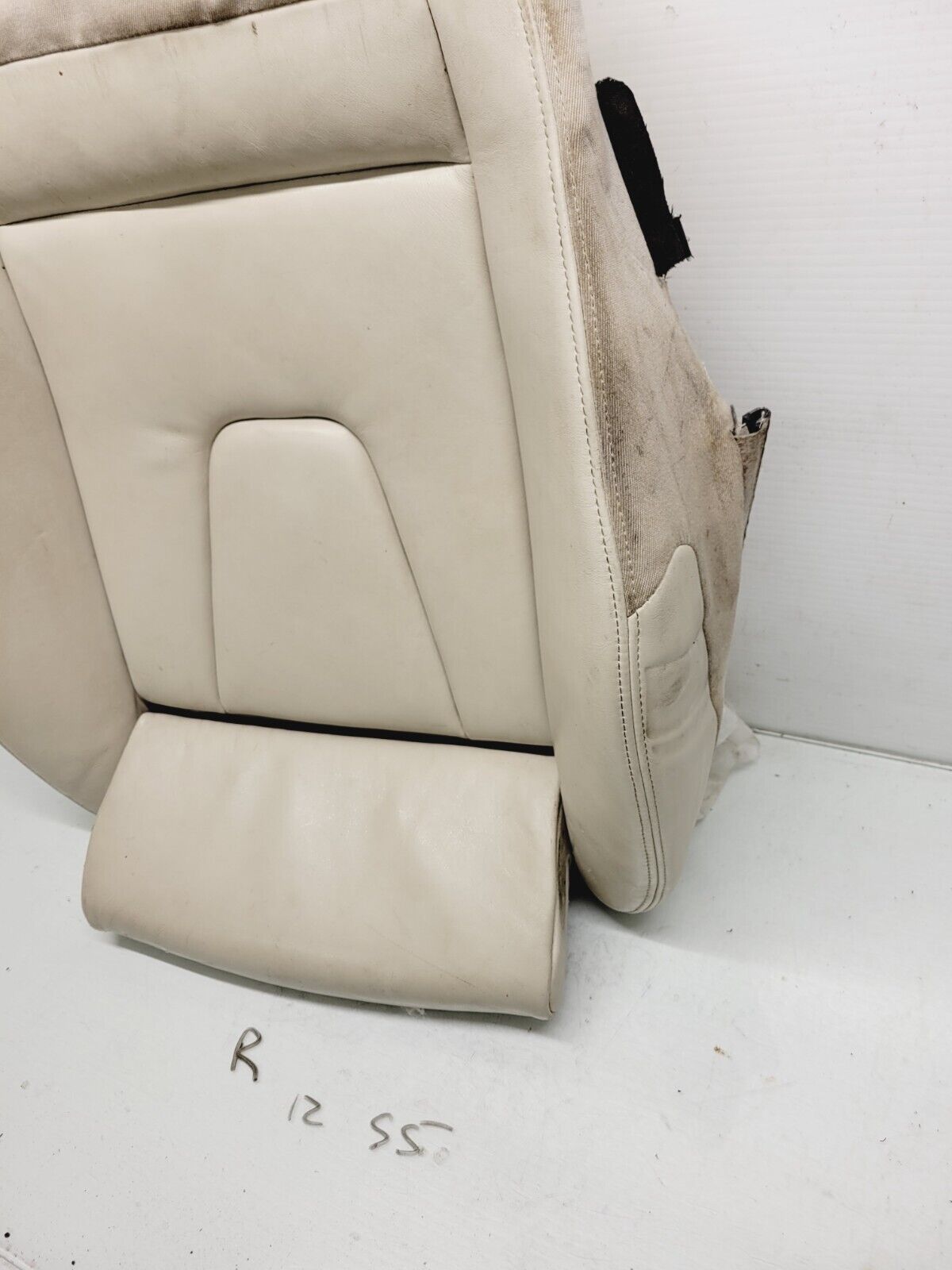 2012 Audi S5 Right Lower Seat Cushion Oem Beige 8K0963555An