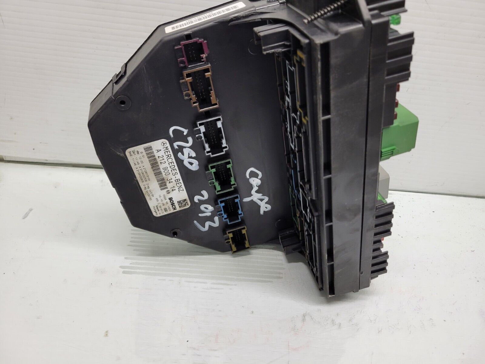 2012-2014 Mercedes C250 C350 Coupe Front Relay Fuse Box Sam Module Oem