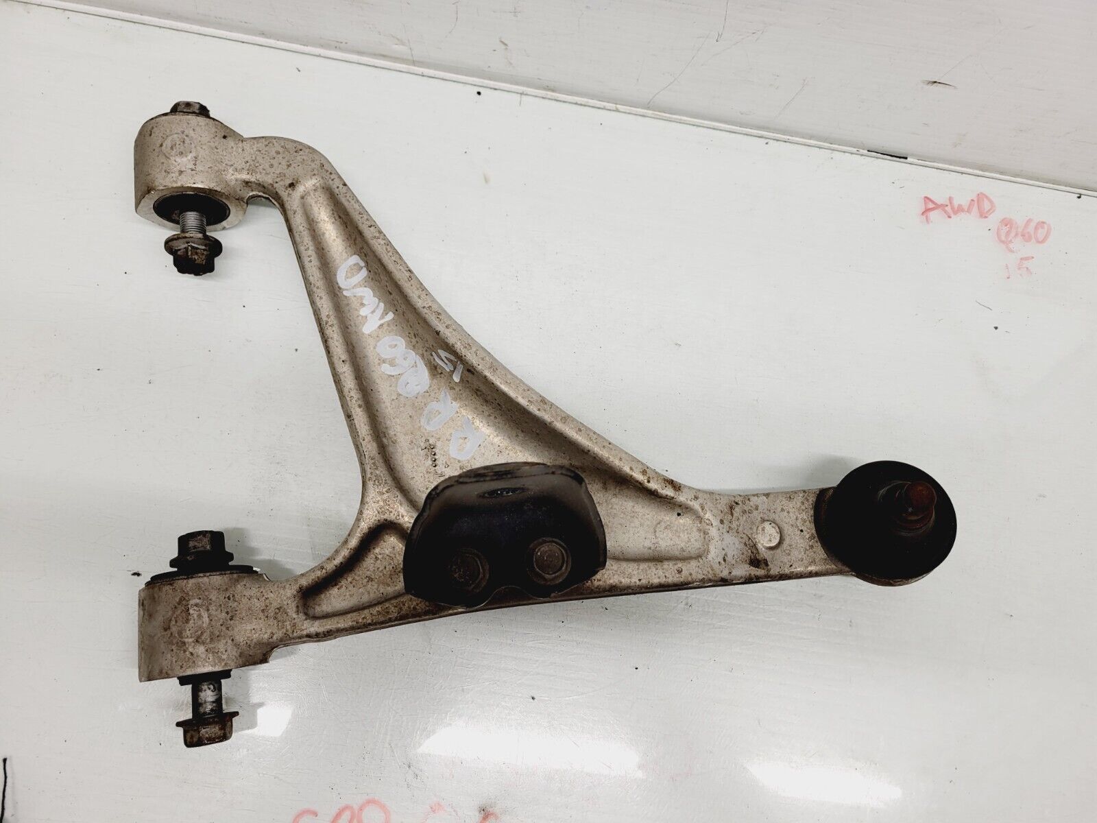 2014-2015 Infiniti Q60 Awd Right Rear Upper Control Arm Oem