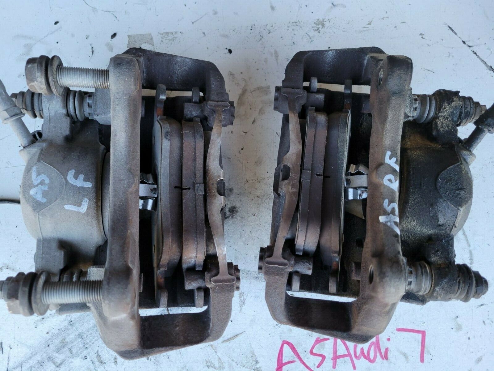 2008-2016 Audi A5 Right & Left Front Brake Caliper Pair Oem