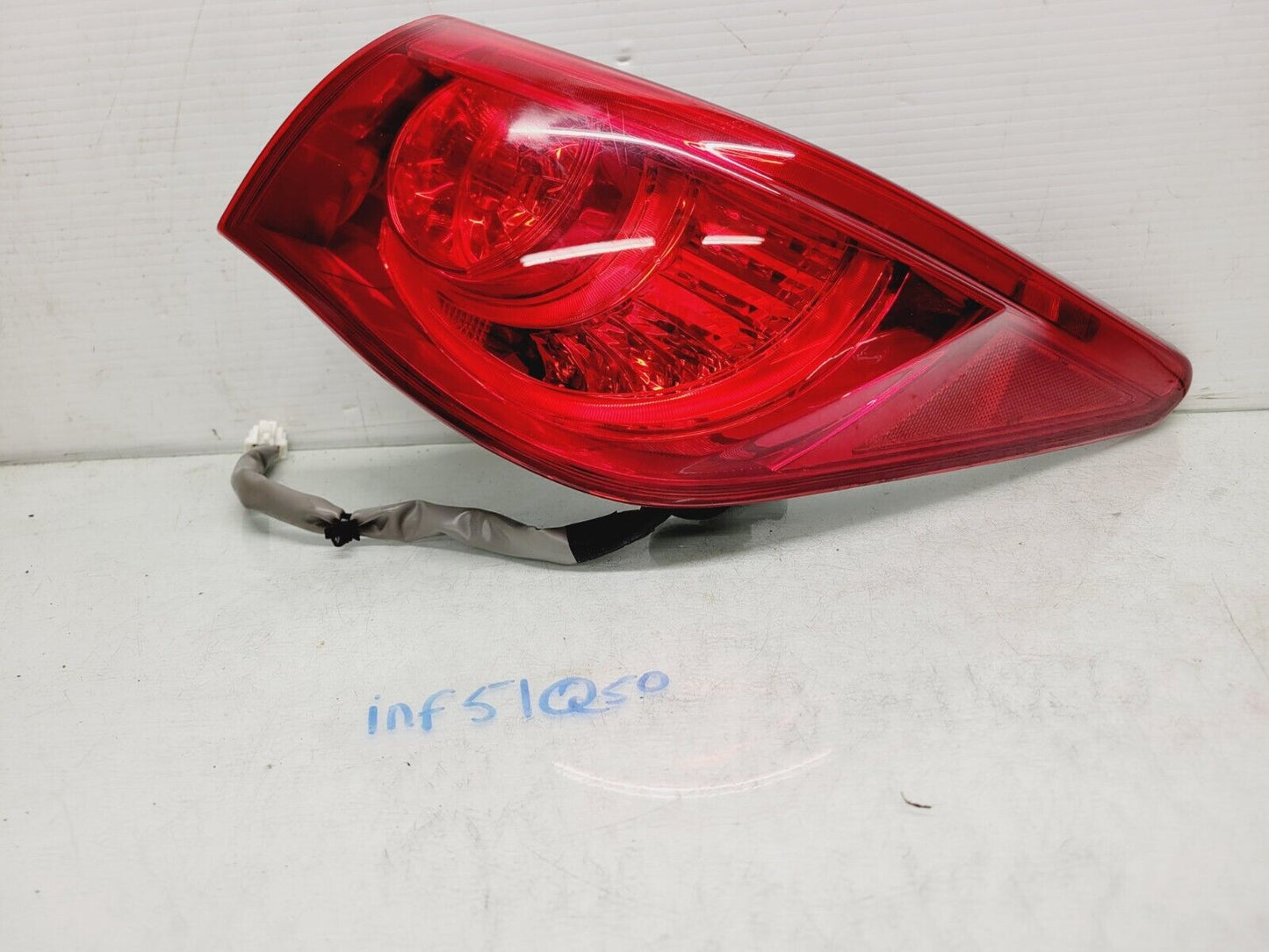 2014-2017 Infiniti Q50 Passenger Tail Light  Oem