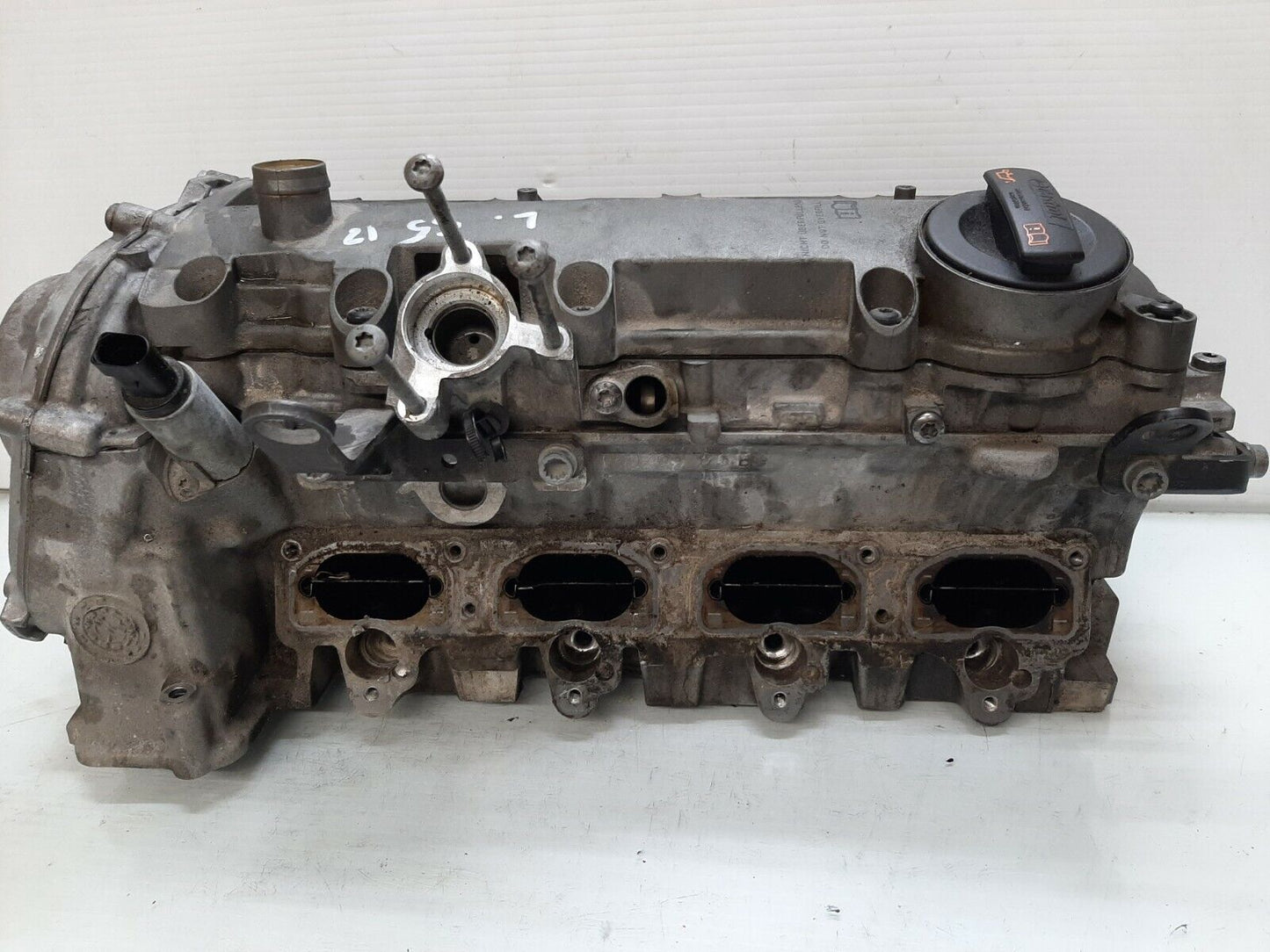 2008-2012 Audi S5 4.2L Engine Motor Left Cylinder Head Oem