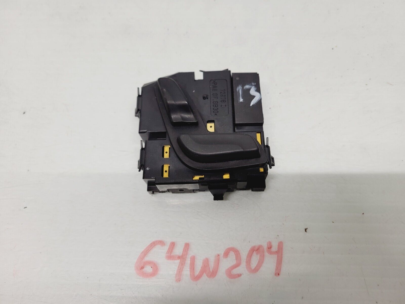 2012-2014 Mercedes C250 C350 Right Front Seat Adjustment Switch OEM A2048701758