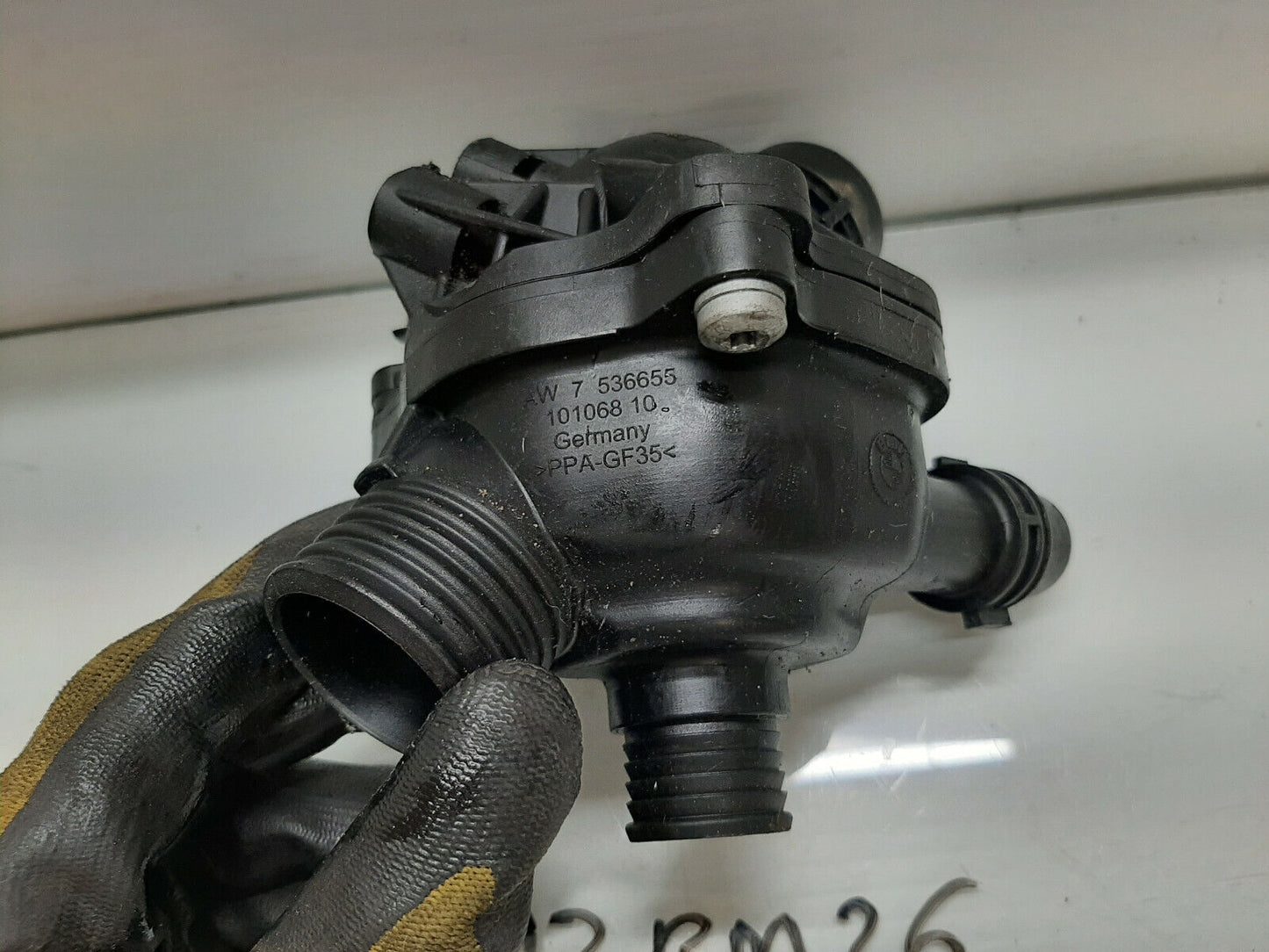 2011-2013 BMW 328I Coupe Engine Coolant Thermostat Oem