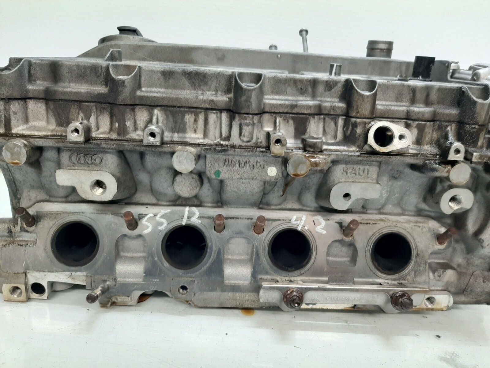 2008-2012 Audi S5 4.2L Engine Motor Left Cylinder Head Oem