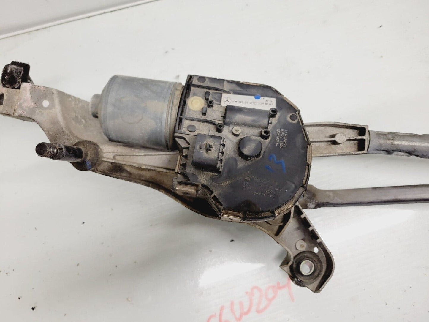 2012-2014 Mercedes C250 C350 Windshield Wiper Motor Linkage OEM A2048201040