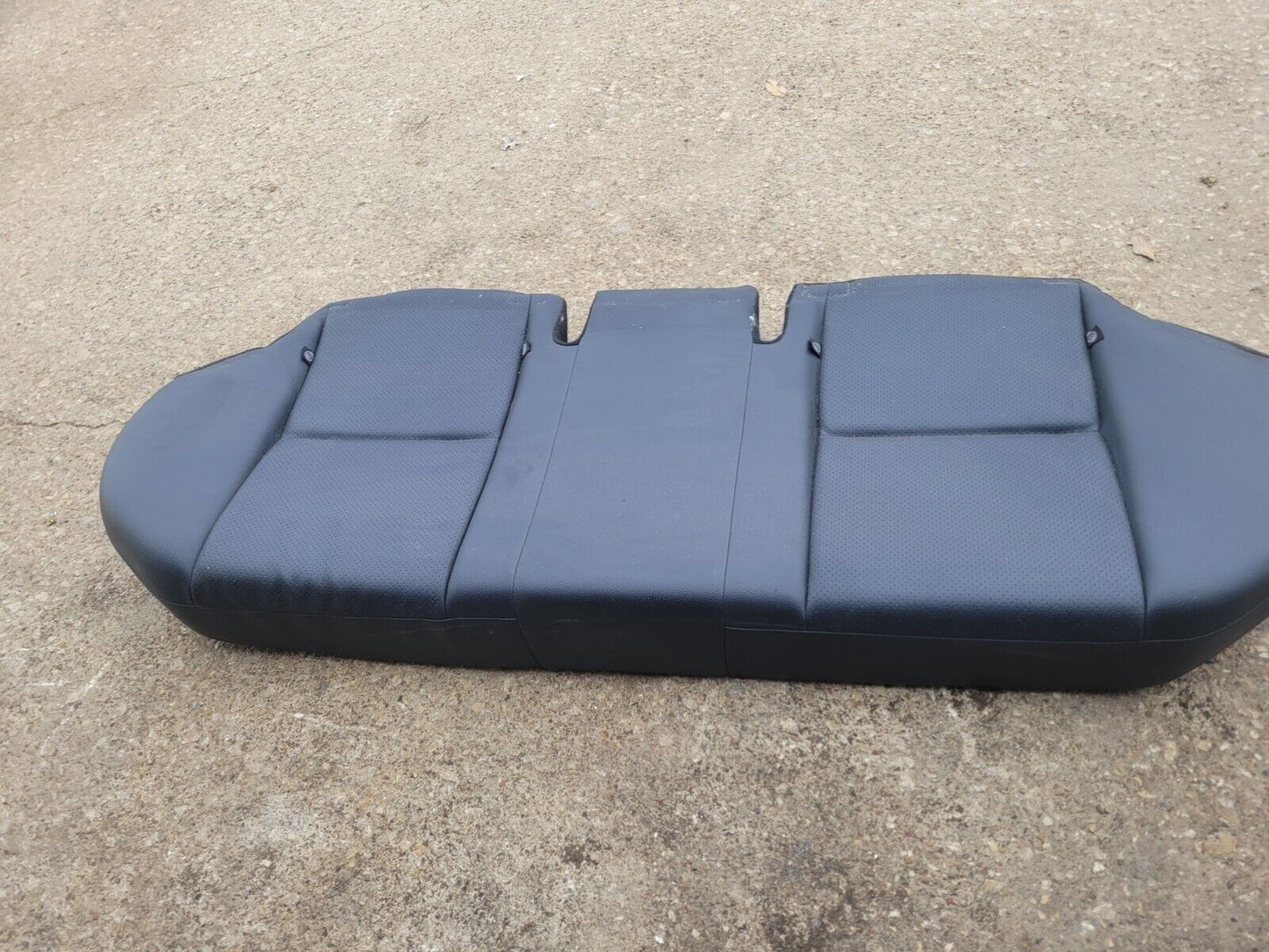 2012-2014 Mercedes C250 C350 Sedan Rear Bottom Seat Cushion Black Oem