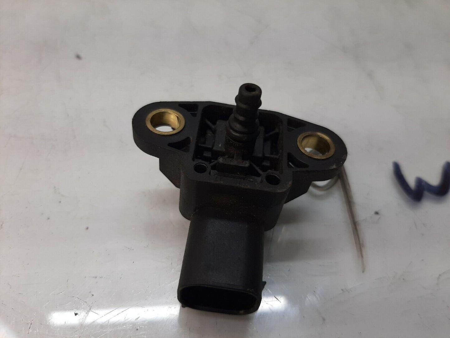 2012-2014 Mercedes C250 Air Manifold Pressure Sensor 0081530228