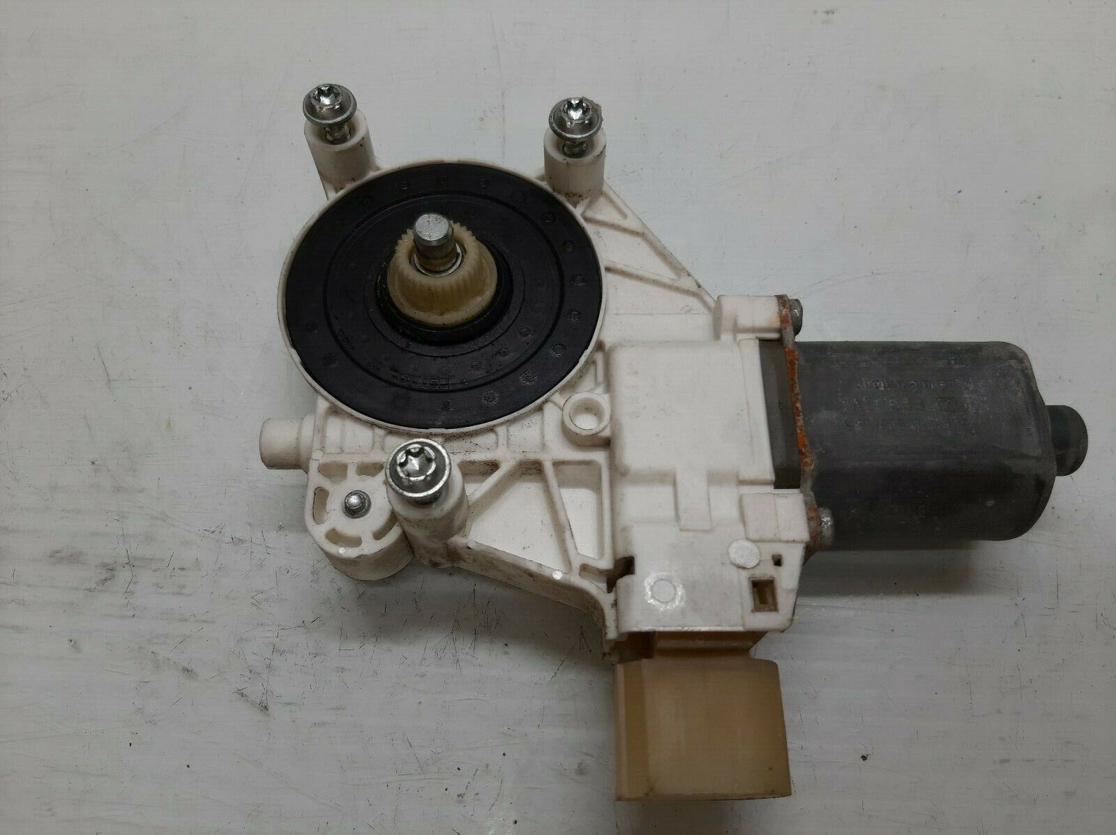 2009-2011 BMW 330Xi 328Xi Xdrive Sedan Left Front Window Motor Actuator Oem