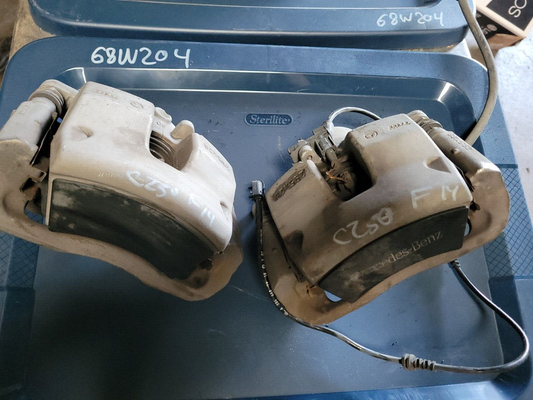 2012-2014 Mercedes C250 Right & Left Front Brake Calipers Pair Oem