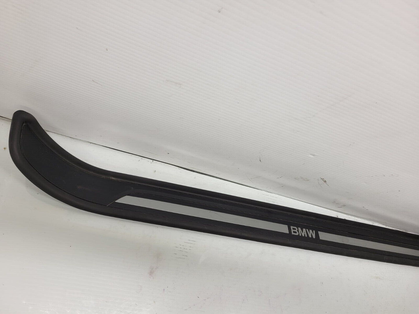 2007-2013 BMW 328I 335I Convertible Right Side Lower Door Sill Scuff Panel Oem