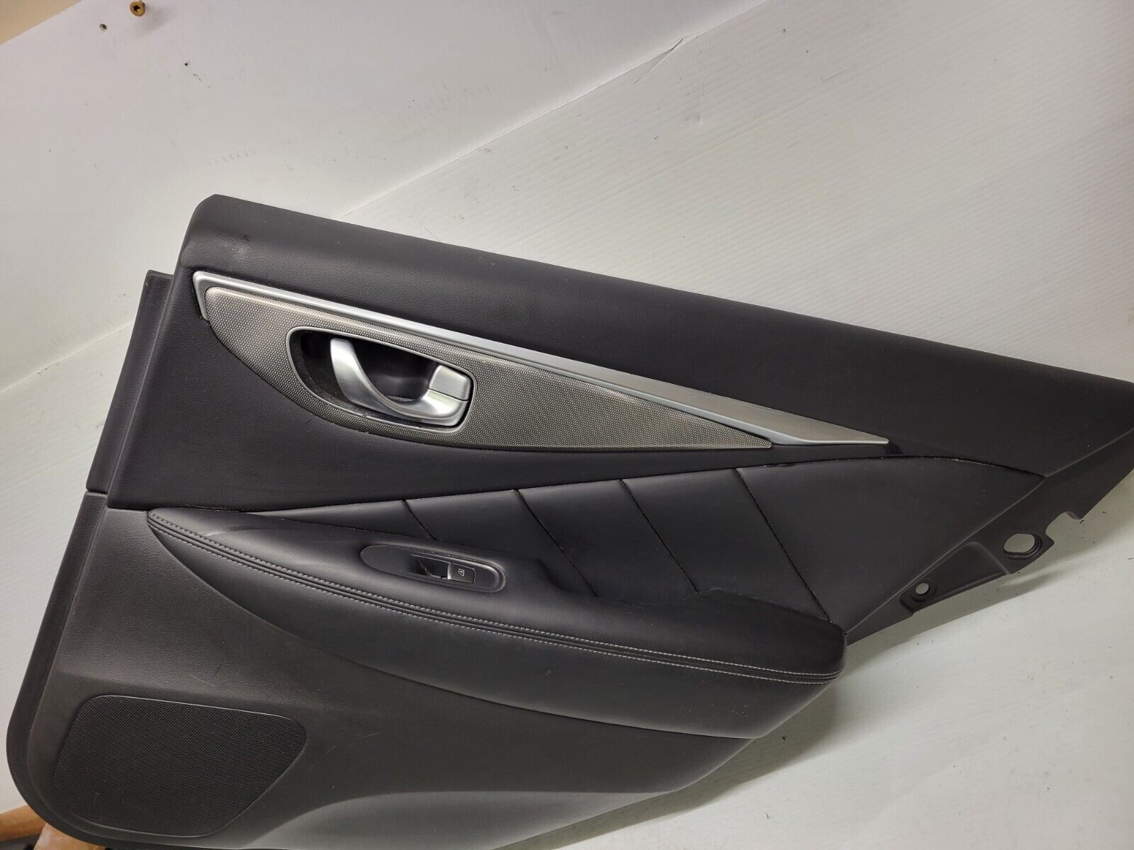 2014-2017 Infiniti Q50 Right Rear Interior Door Trim Panel Cover Oem