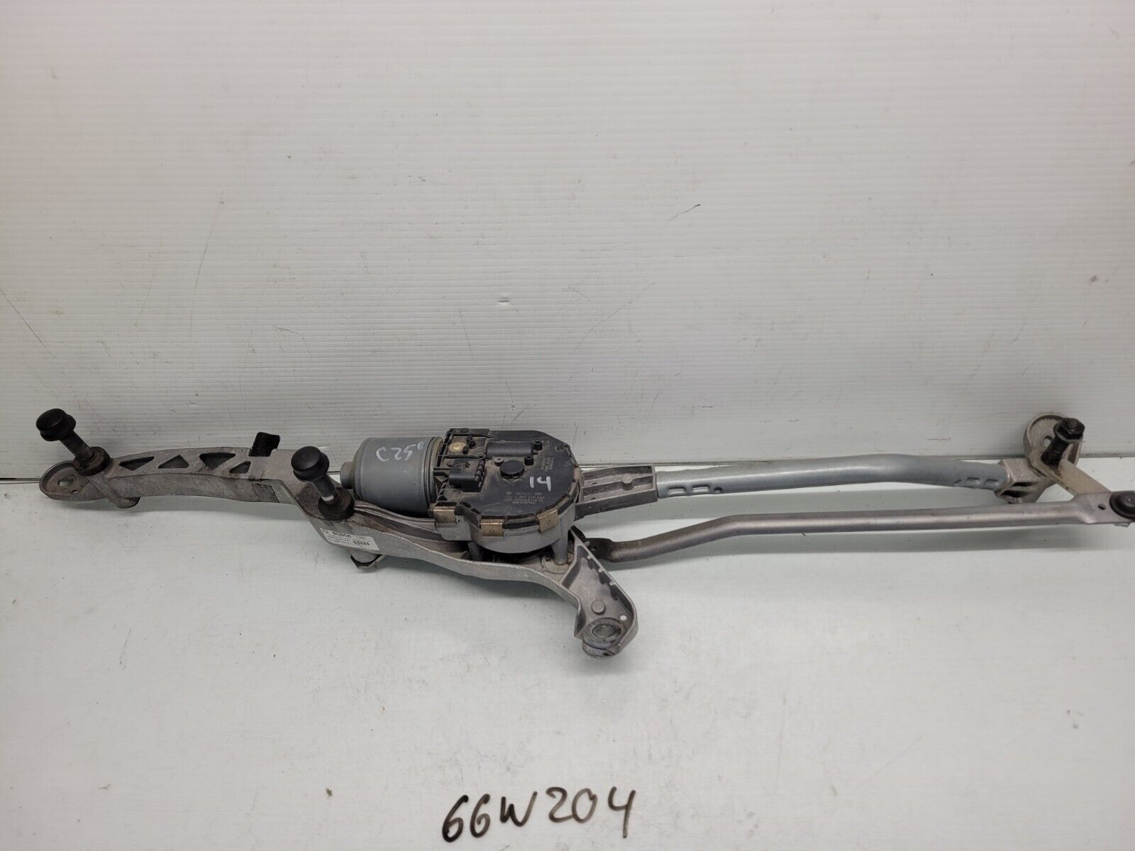 2012-2014 Mercedes C250 Front Windshield Wiper Motor W/ Linkage Oem