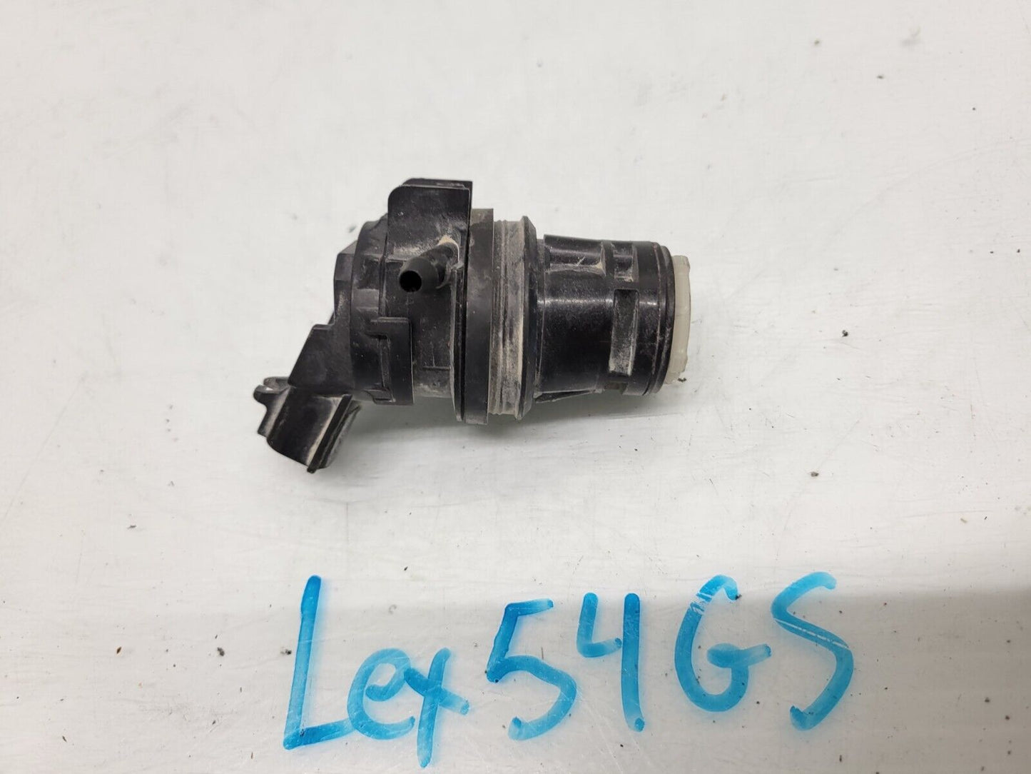 2013-2015 Lexus Gs350 Gs450H Windshield Washer Fluid Pump Oem