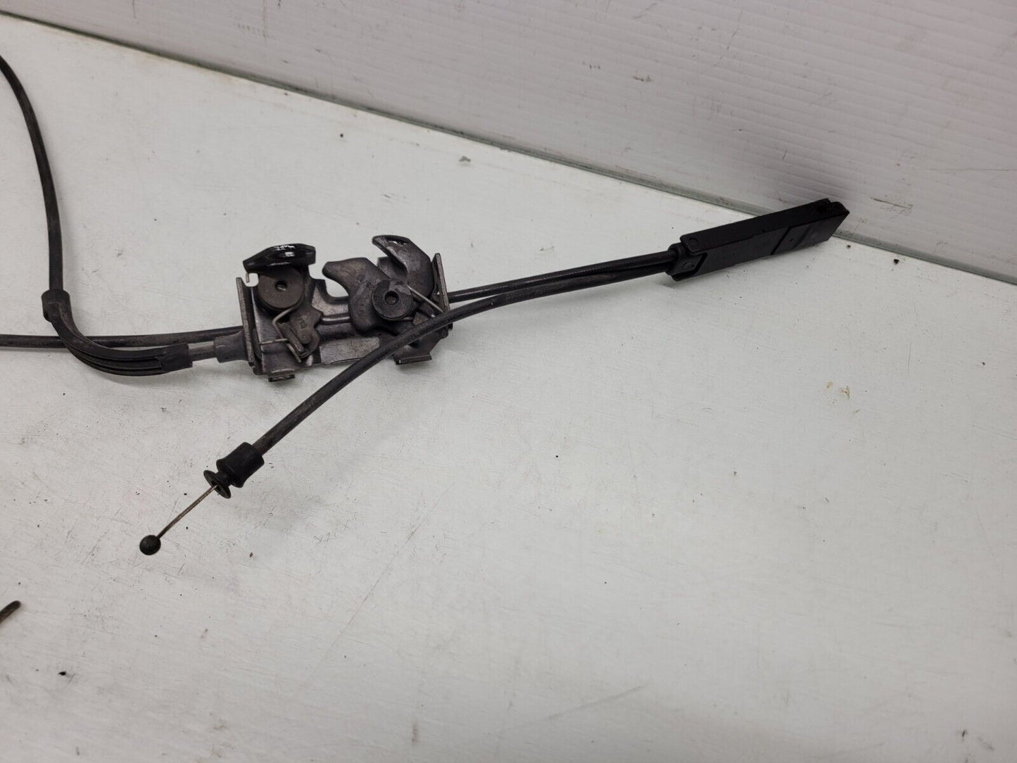 2012-2014 Mercedes C250 Front Hood Latch Lock W/ Release Cable Oem