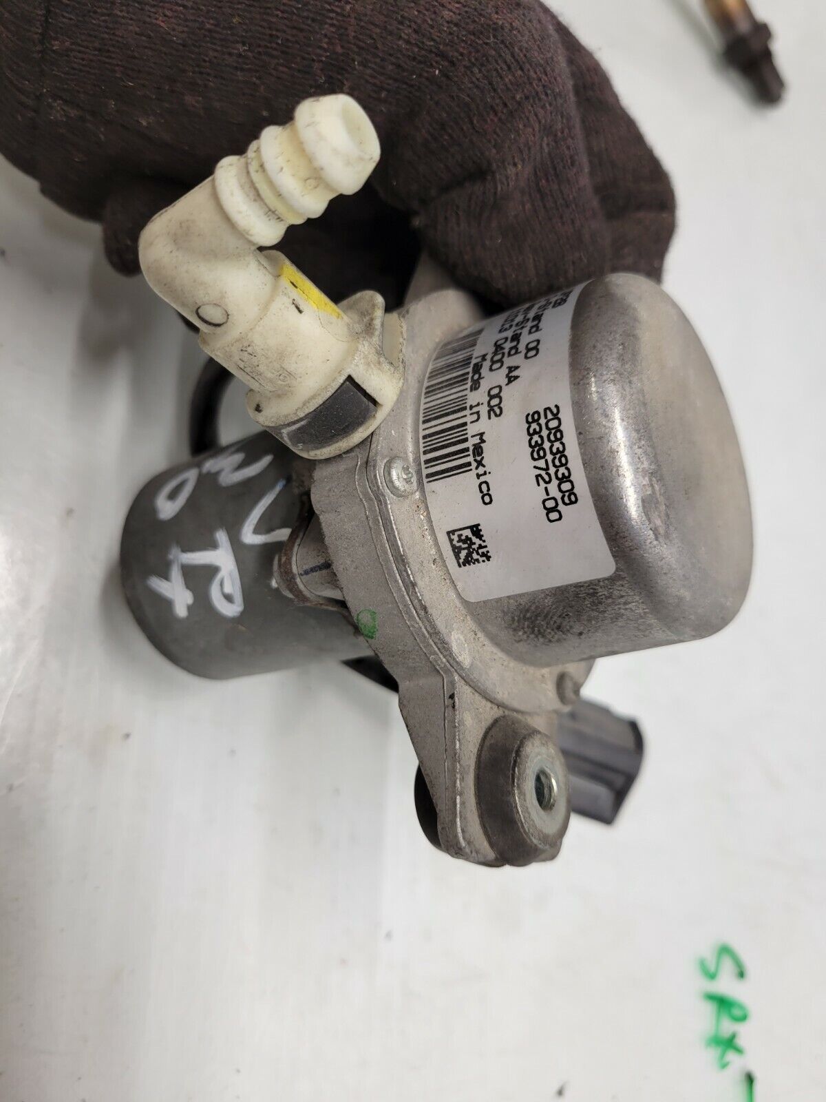 2010-2011 Cadillac Srx 3.0L Vaccuum Pump Oem