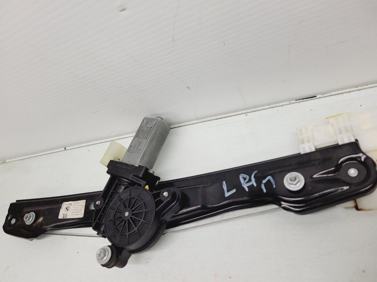 2016-2018 BMW 320I 330I 340I  Left Rear Window Regulator W/ Motor Oem