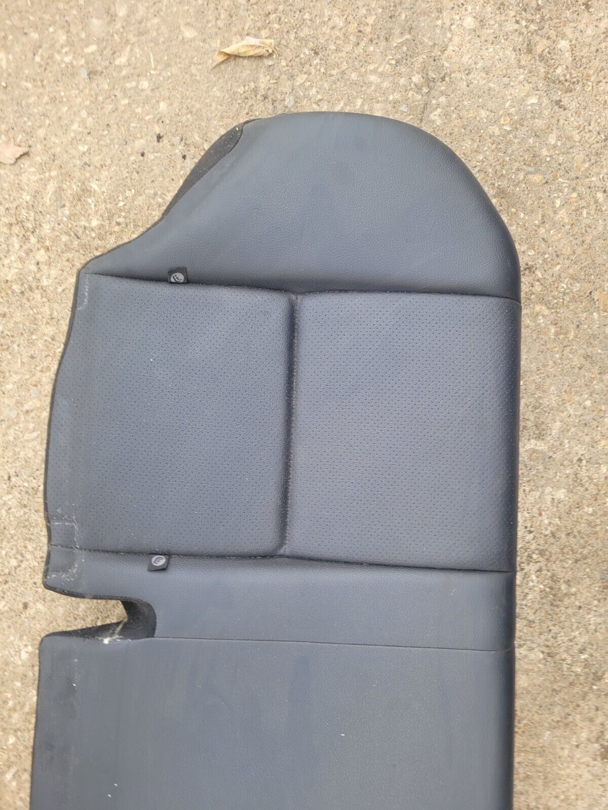 2012-2014 Mercedes C250 C350 Sedan Rear Bottom Seat Cushion Black Oem