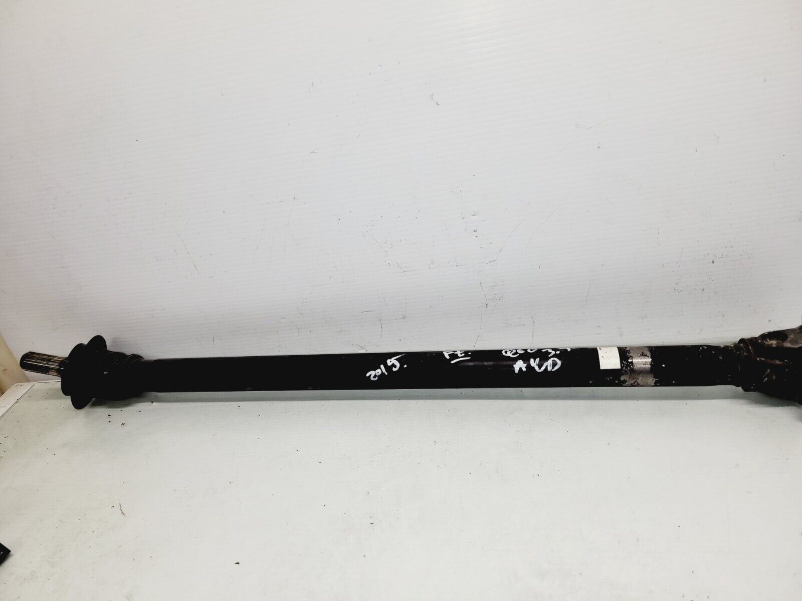 2014-2015 Infiniti Q60 3.7L Awd Front Drive Shaft Oem