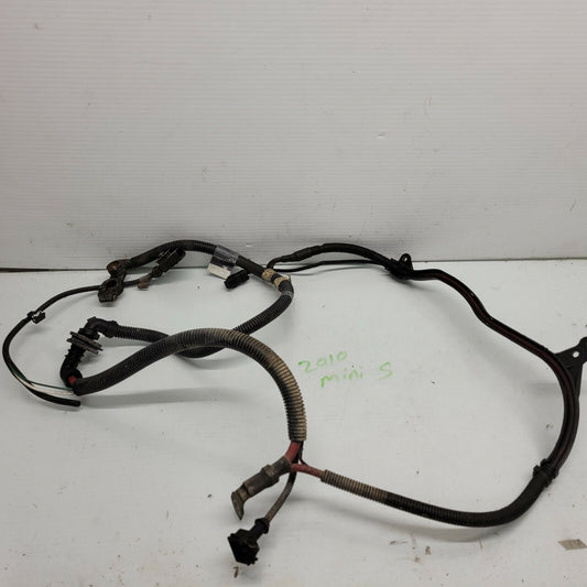 2007-2010 Mini Cooper Positive Battery Power Terminal Connector Cable Oem