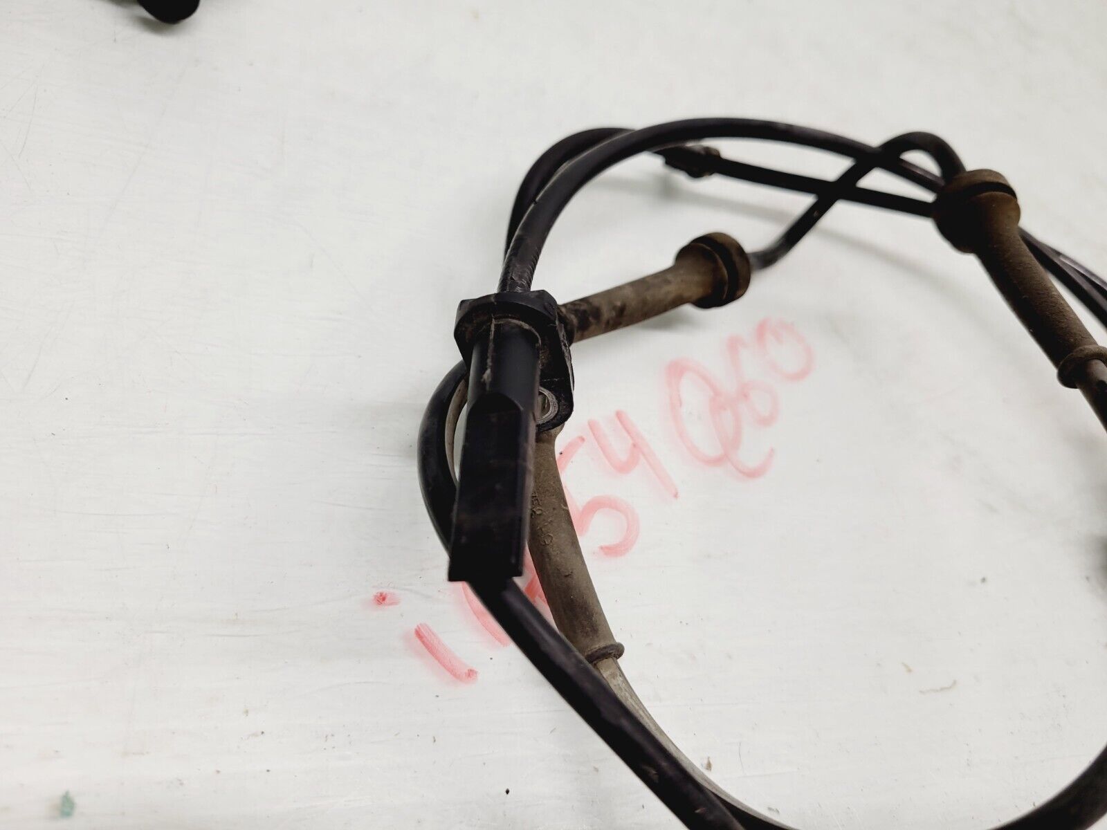 2014-2015 Infiniti Q60 Right Front Abs Wheel Speed Sensor Oem 47910 1Bu0A