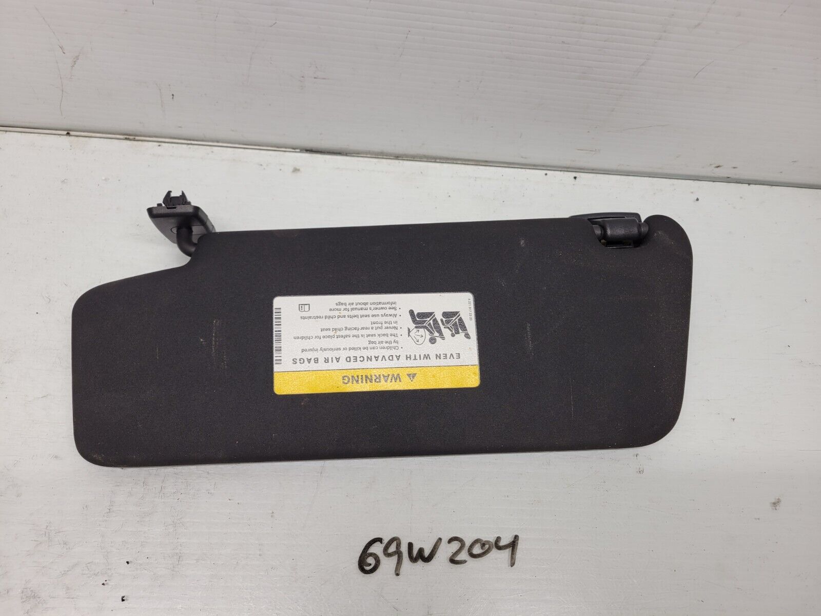 2012-2014 Mercedes C250 Right Front Passenger Sun Visor Oem