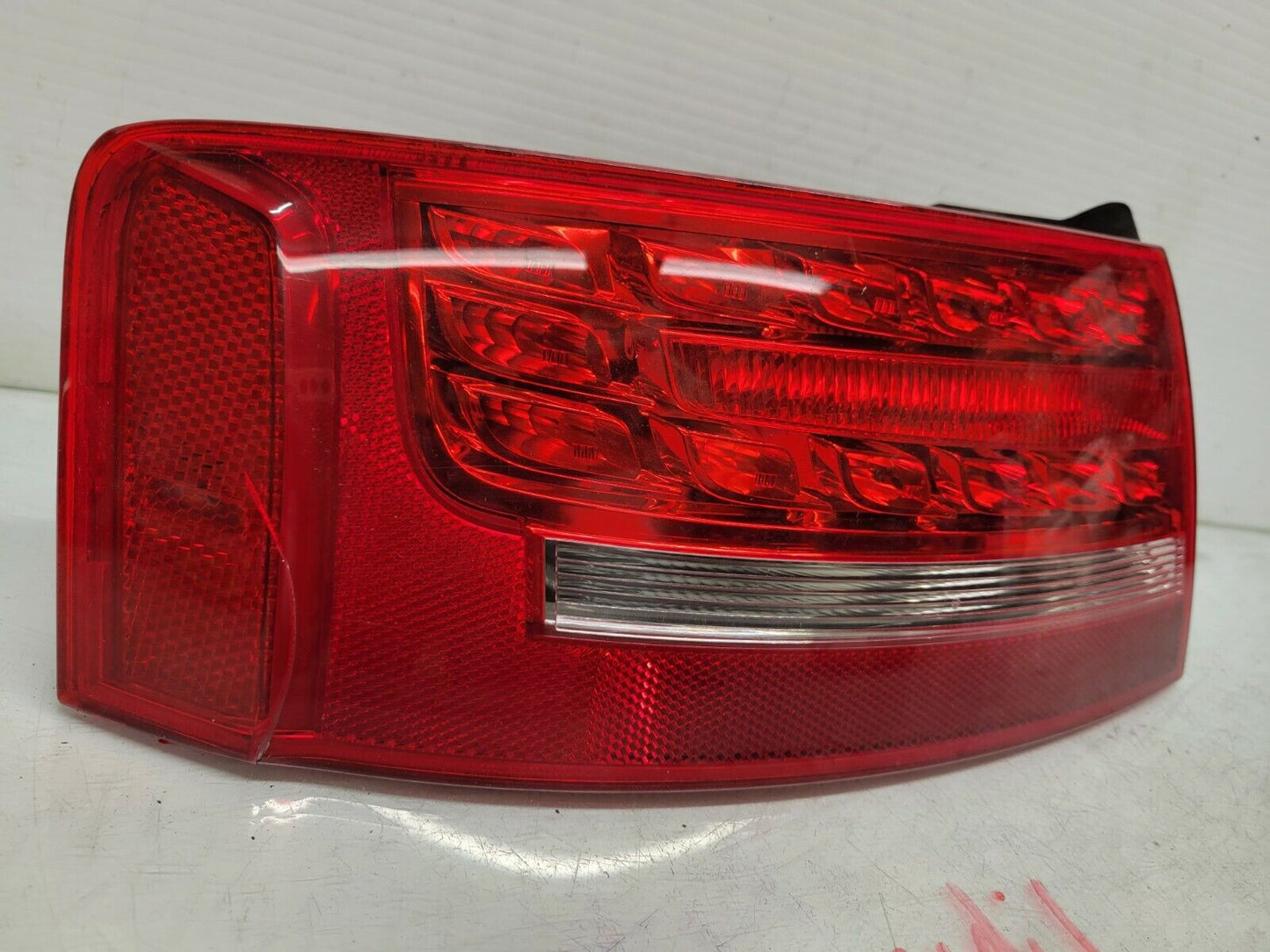 2010-2012 Audi S5 Coupe Left Side Outer Tail Light Oem Led