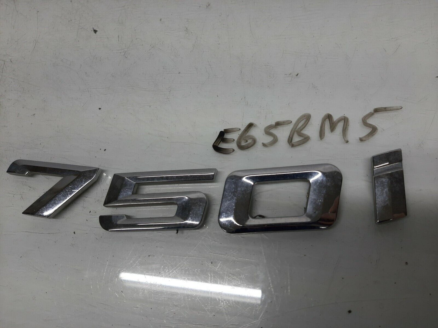 2006-2008 BMW 750I Trunk Emblem Badge Oem