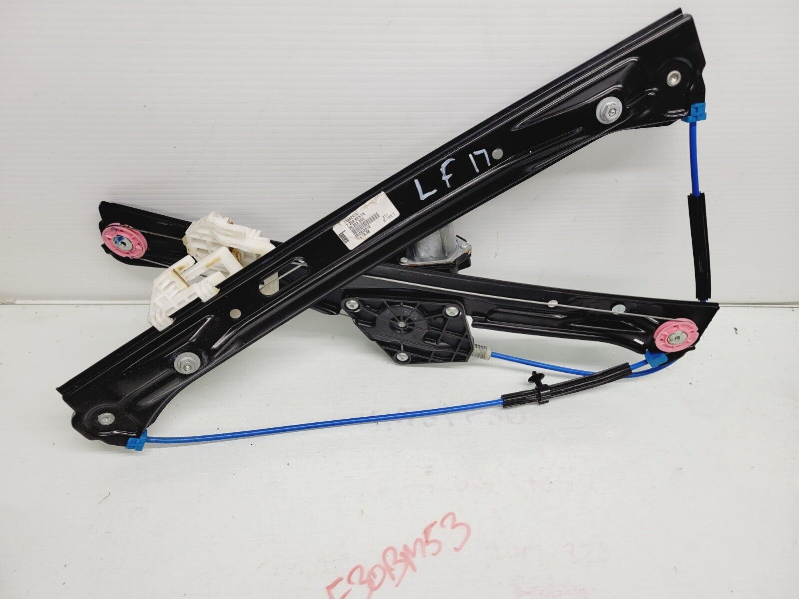 2016-2018 BMW 320I 330I 340I Left Front Window Regulator W/ Motor Oem