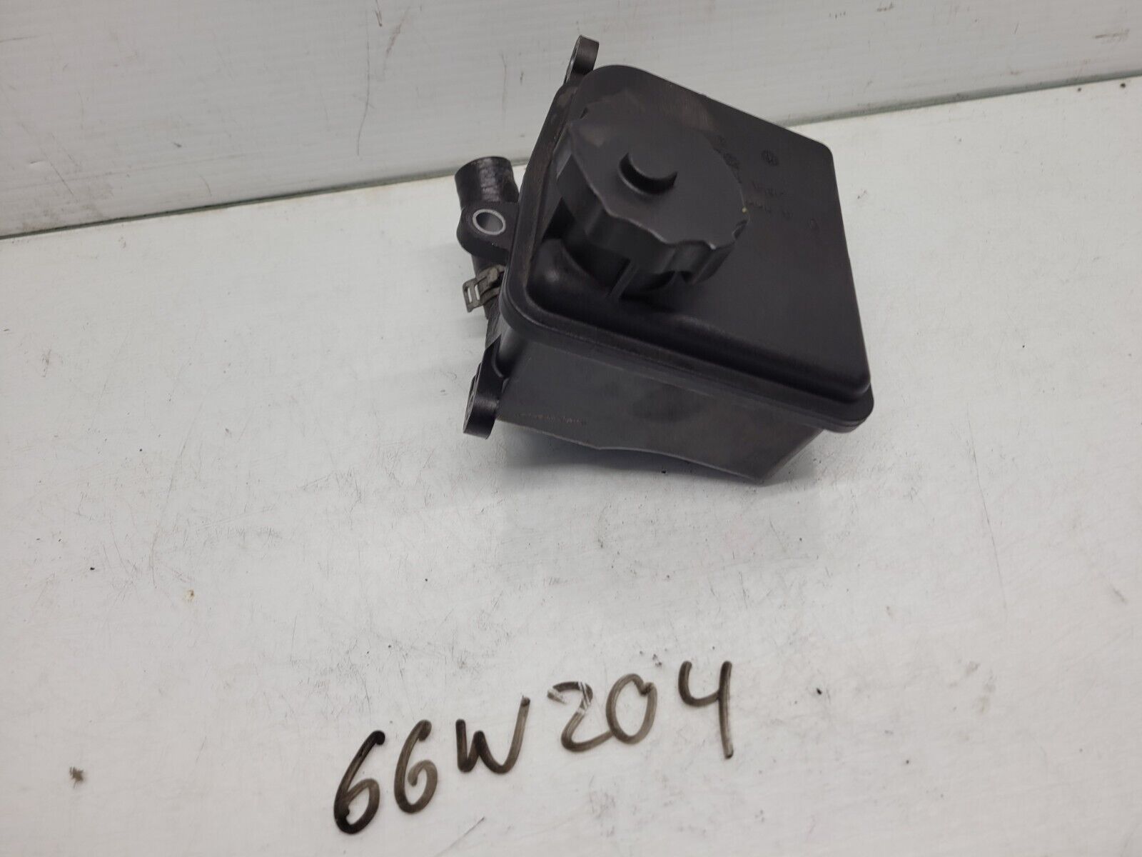 2012-2014 Mercedes C250 Power Steering Pump Reservoir Tank Oem