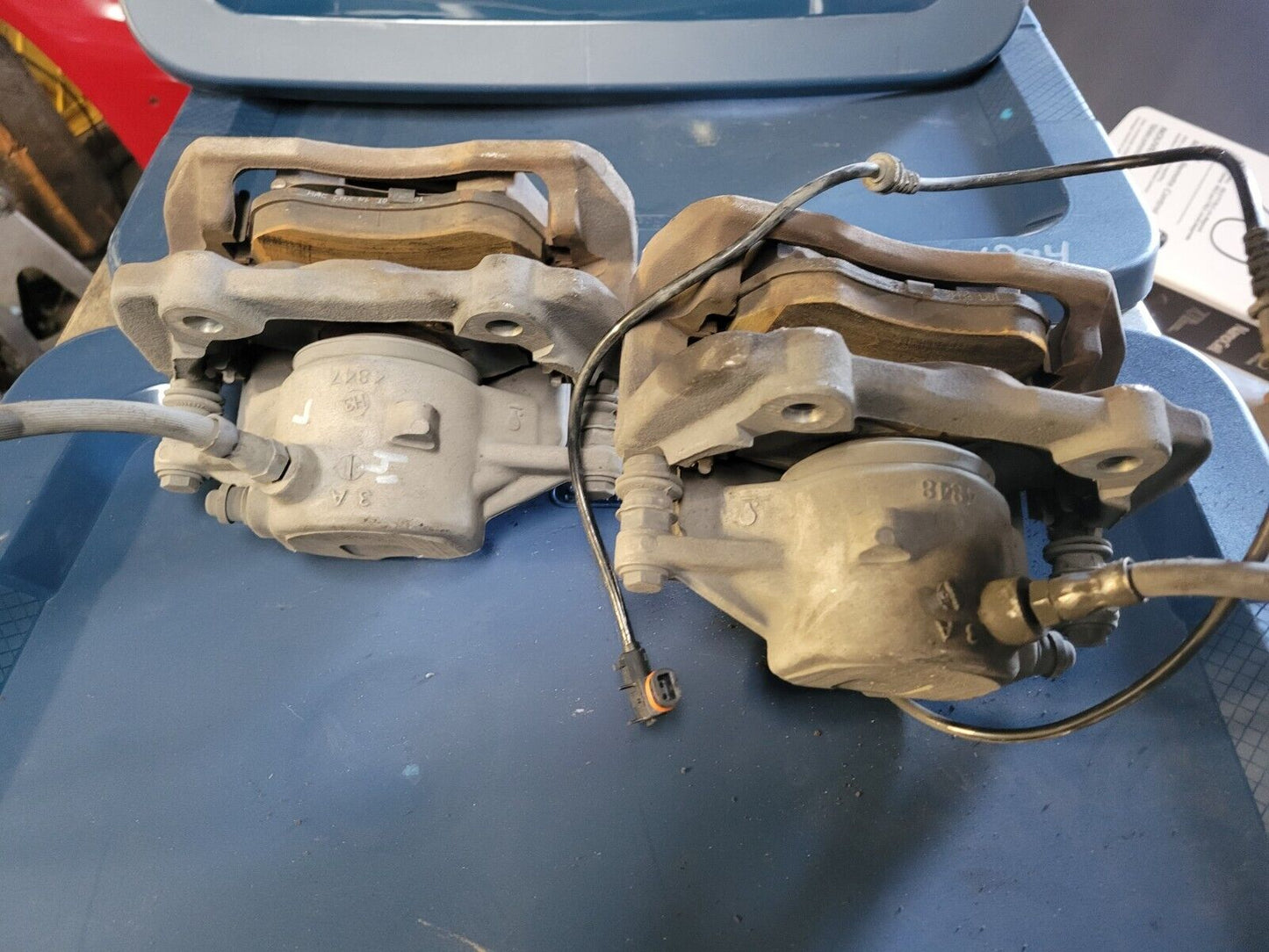 2012-2014 Mercedes C250 Right & Left Front Brake Calipers Pair Oem