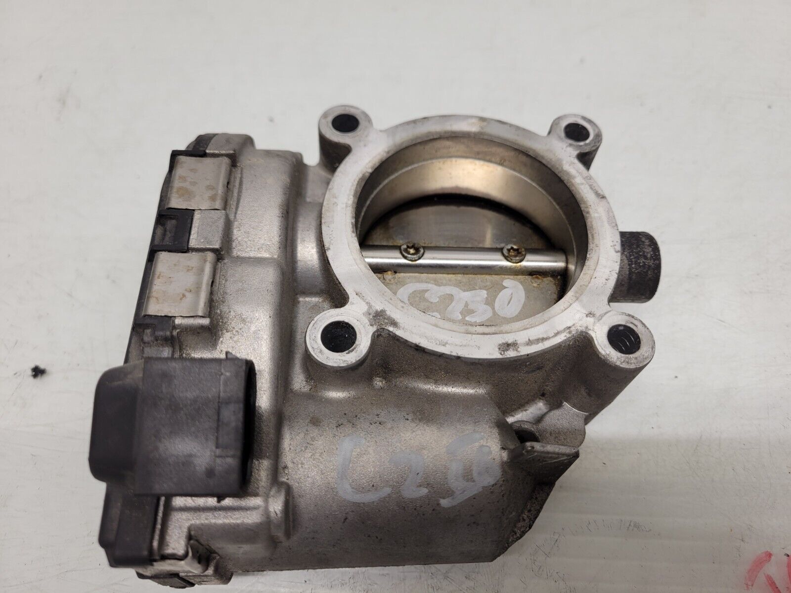 2012-2014 Mercedes C250 1.8L Engine Throttle Body Oem