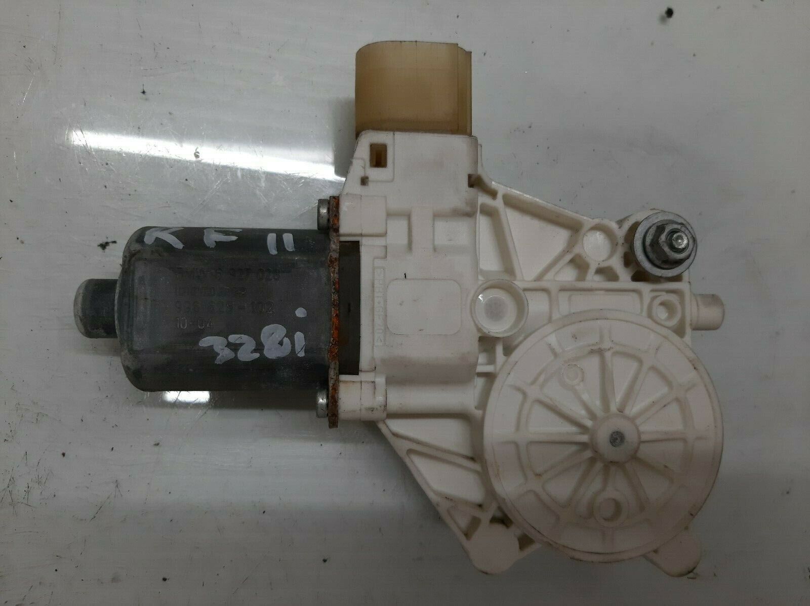 2009-2011 BMW 330Xi 328Xi Xdrive Sedan Right Front Window Motor Actuator Oem