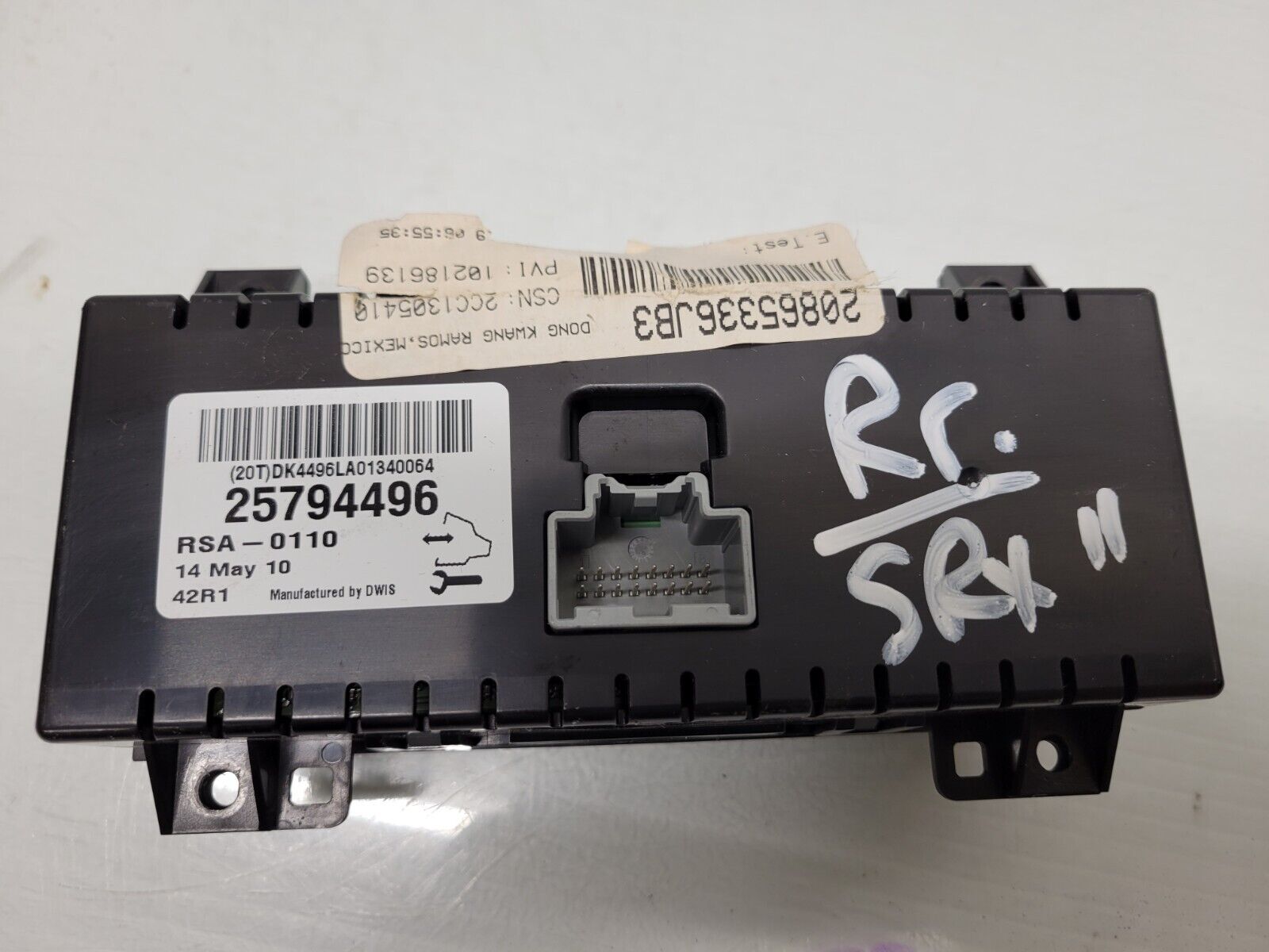 2010-2012 Cadillac Srx Ac Climate Heater Radio  Control Module Oem