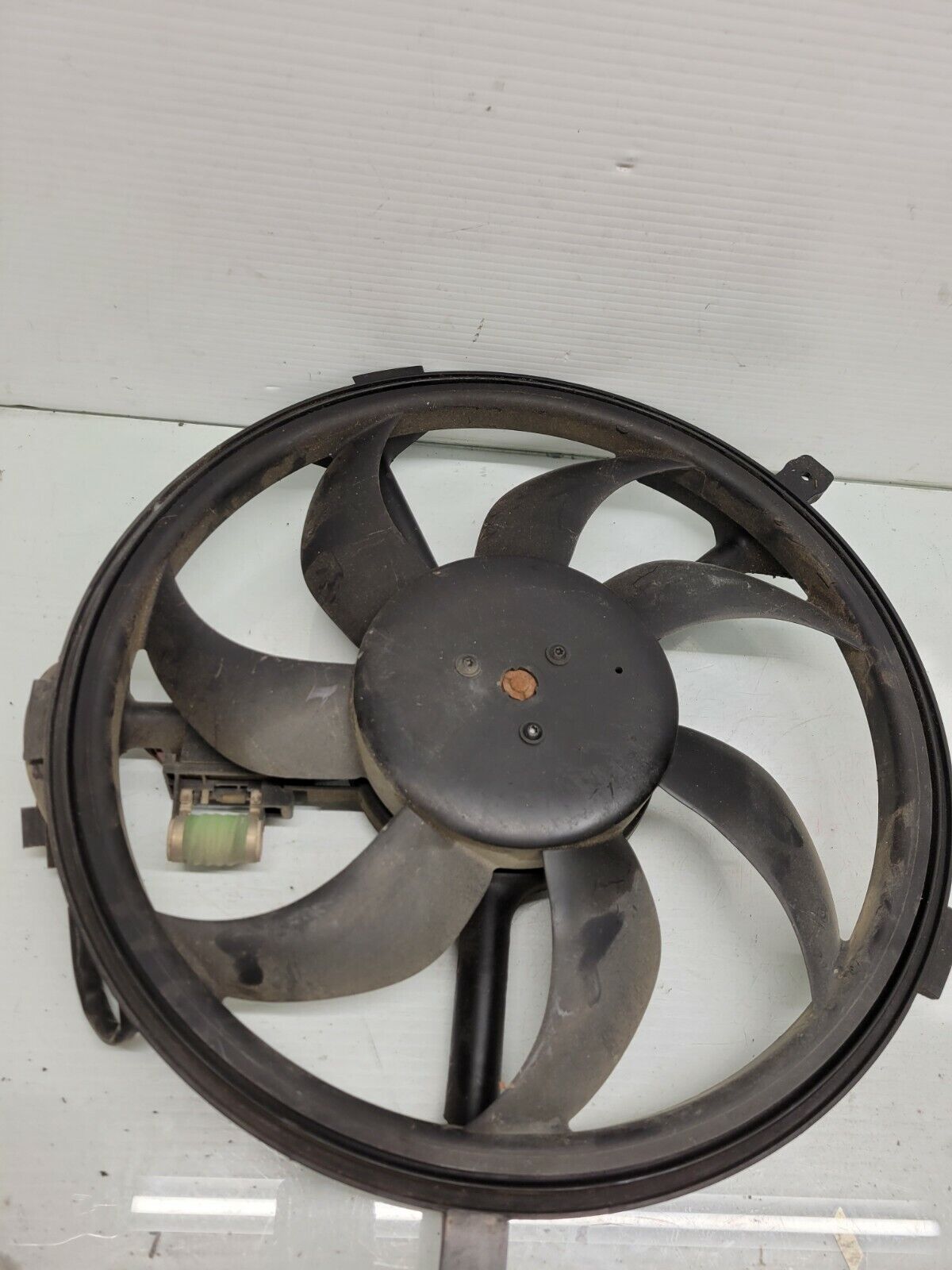 2007-2012 Mini Cooper Radiator Cooling Fan Oem