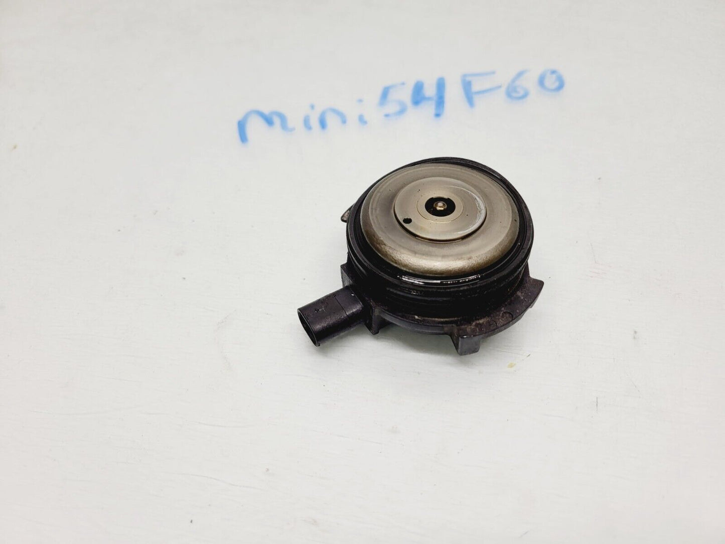 2017-2020 Mini Cooper Countryman Variable Timing Valve Solenoid Oem