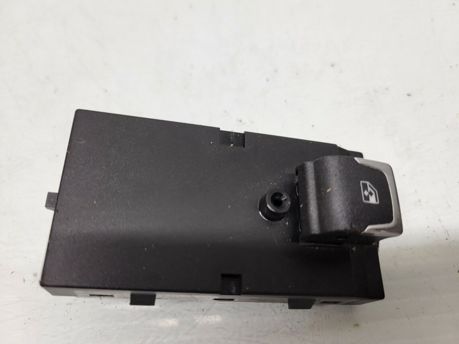 2014-2016 Cadillac Srx Left Rear Window Switch Oem