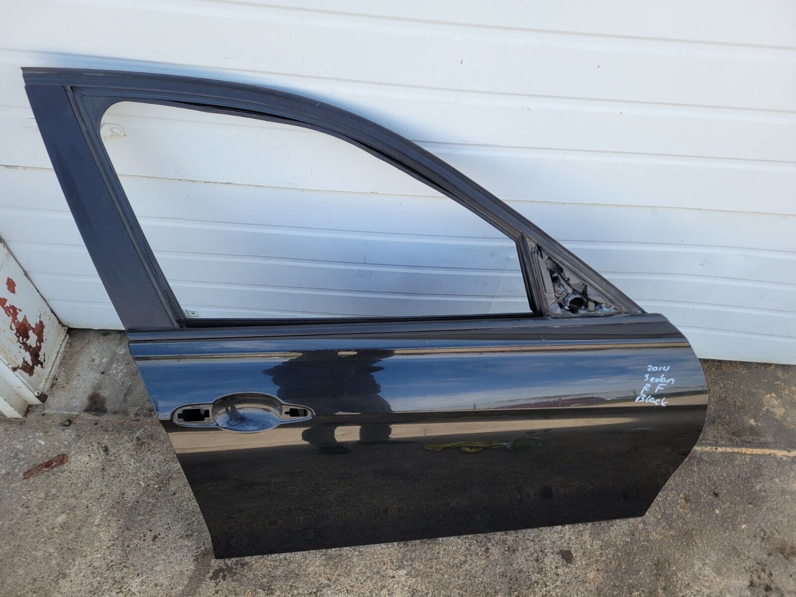 2012-2016 BMW 328I F30 Sedan Right Front Exterior Door Shell Black Oem Local Tx