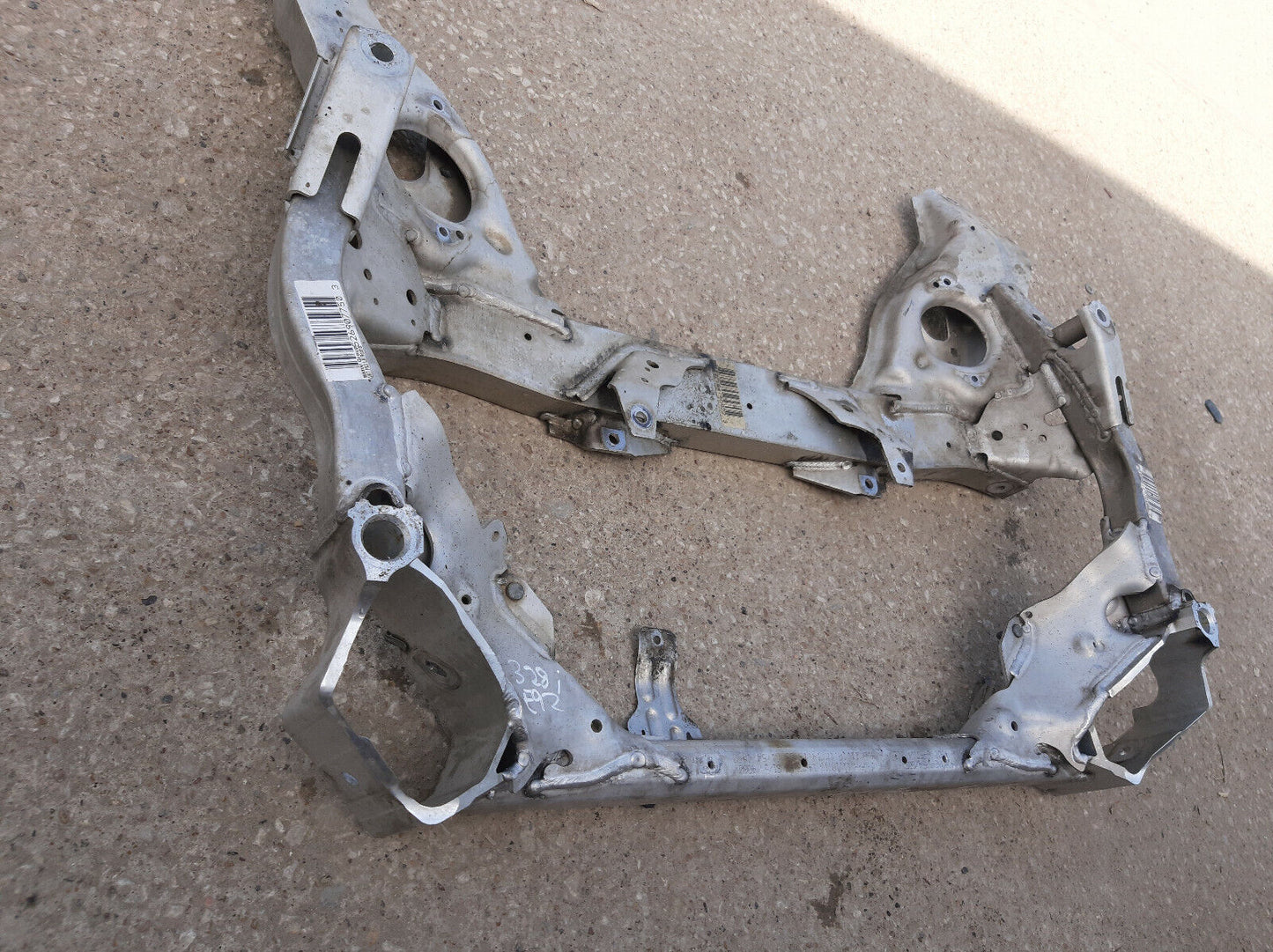 2011-2013 BMW 328I Coupe Front Engine Subframe Cradle Oem