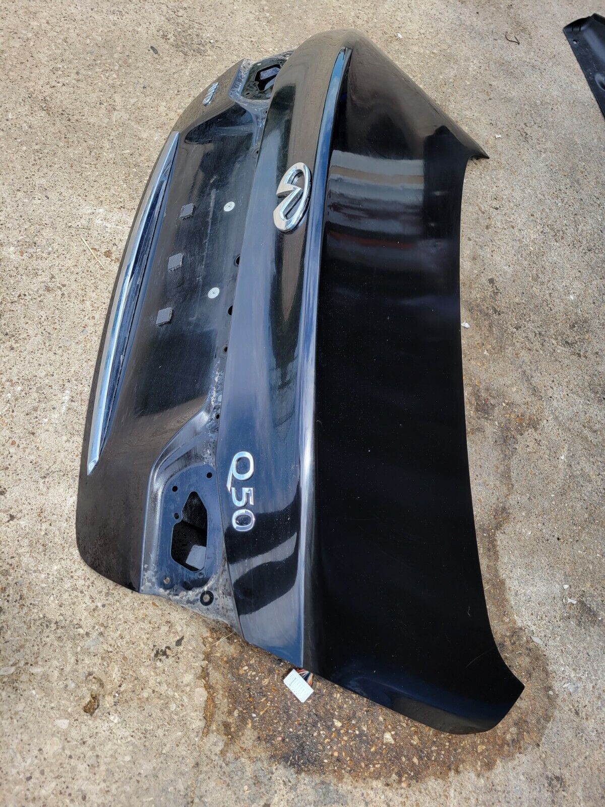 2014-2017 Infiniti Q50 Trunk Lid Black Local Pickup Tx