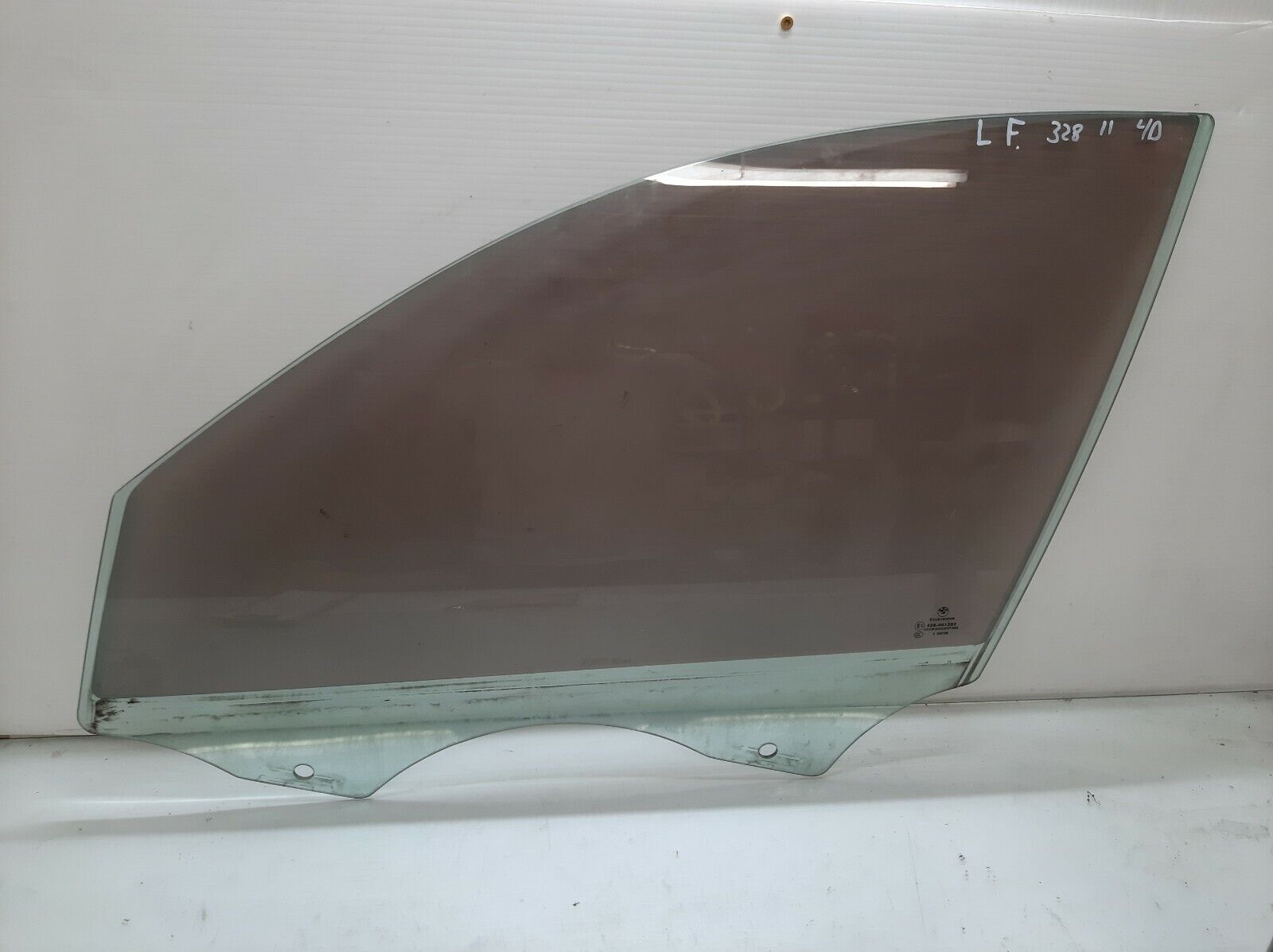 2009-2011 BMW 330Xi 328Xi Xdrive Sedan Left Front Door Window Auto Glass Oem