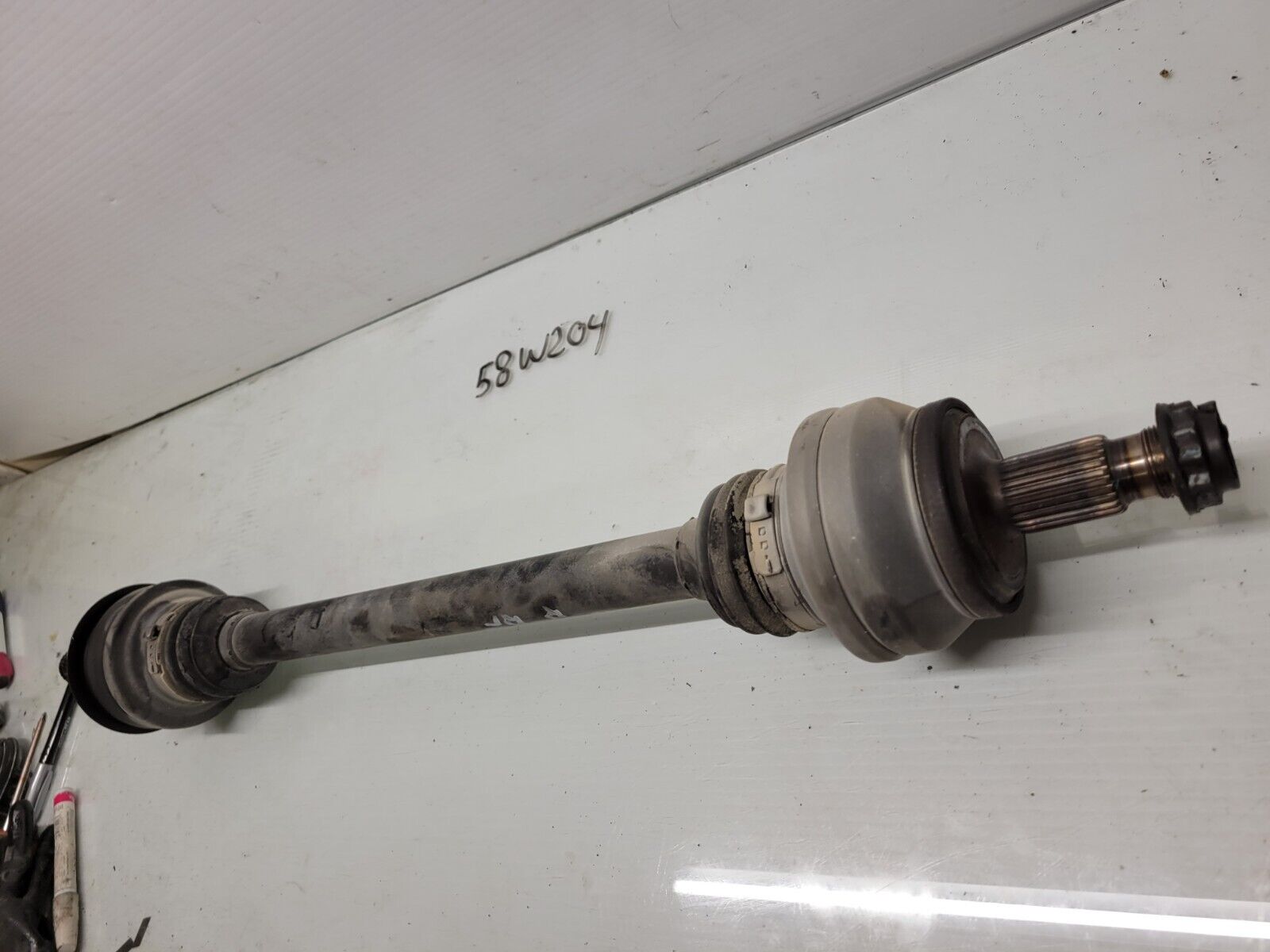 2012-2014 Mercedes C250 C350 Right Rear Cv Axle Shaft Oem