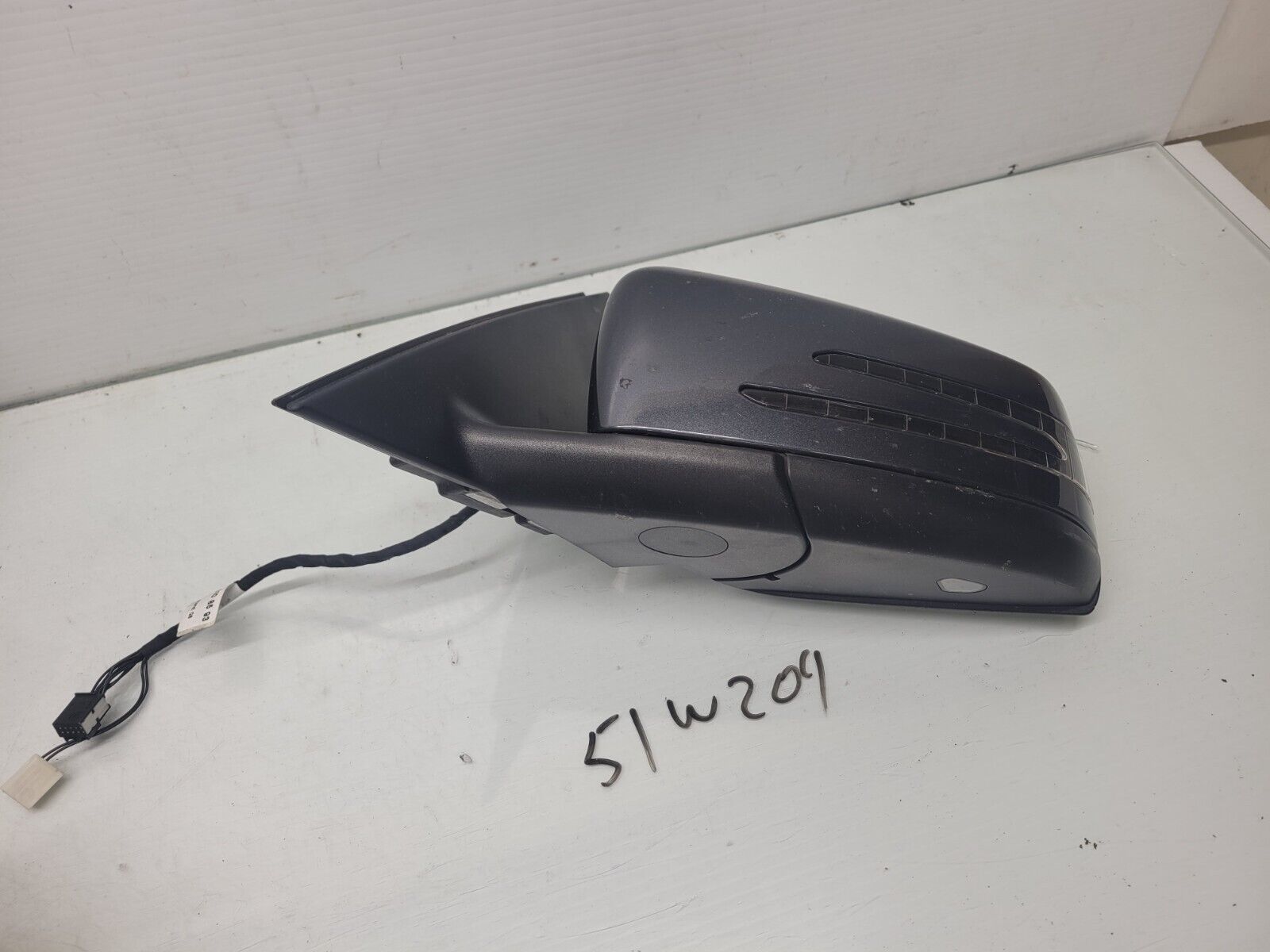 2012-2014 Mercedes C250 Front Left Driver Side Rear View Mirror Oem