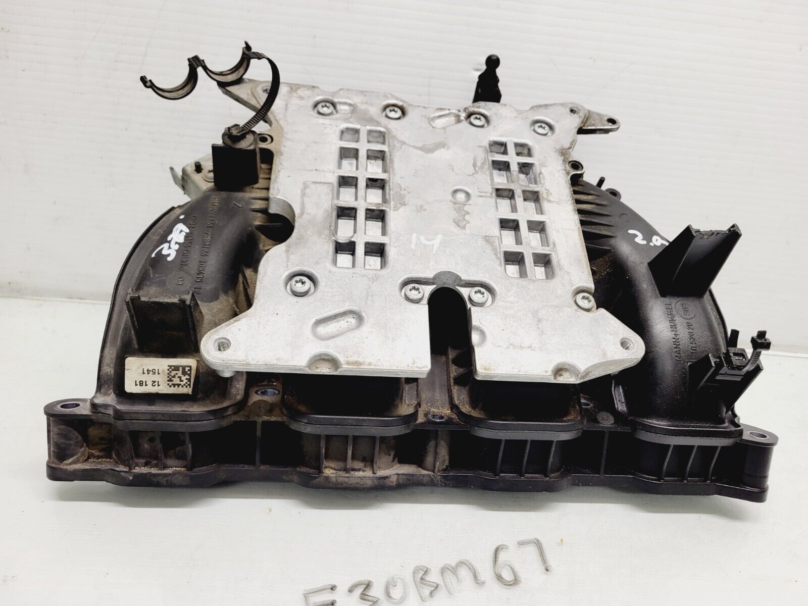 2012-2016 BMW 328I F30 2.0L Engine Intake Manifold Oem